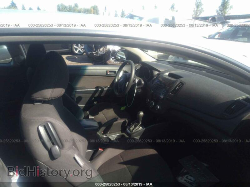 2011 Kia FORTE (VIN KNAFU6A2XB5437864) — фото 5 из 10