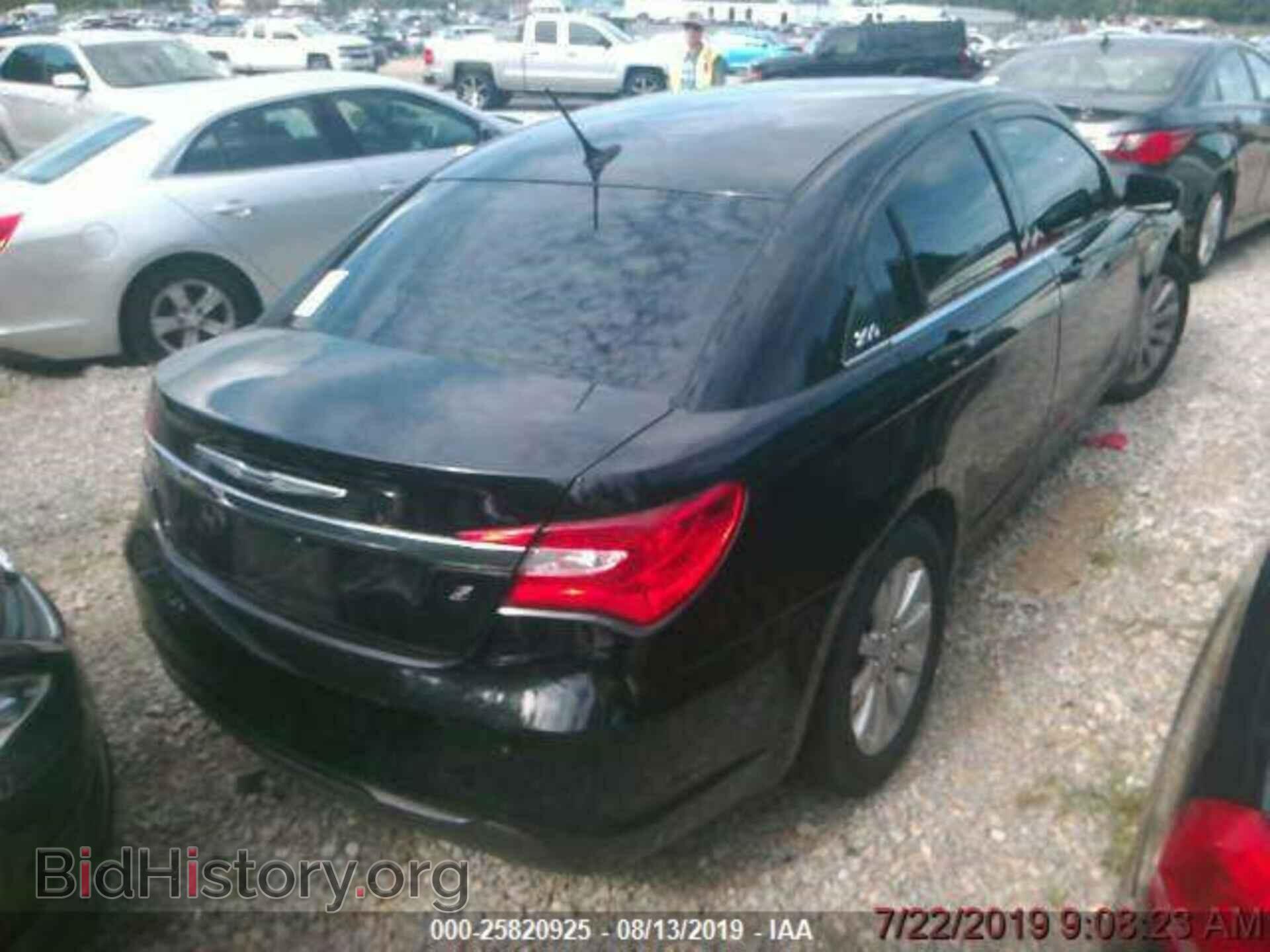 2013 CHRYSLER 200 - VIN: 1C3CCBCG8DN593001 - Photo 2