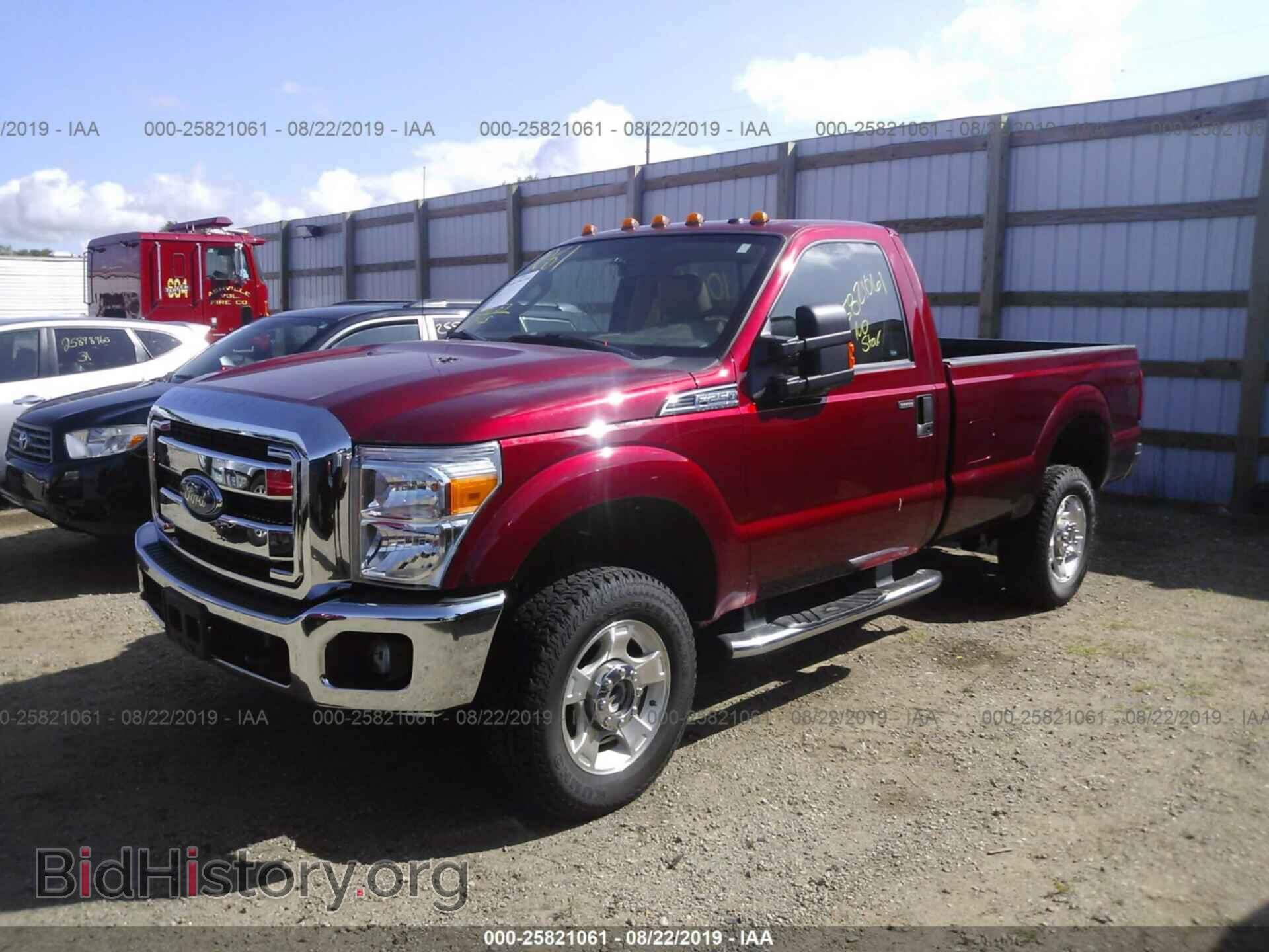 2016 Ford F250 - VIN: 1FTBF2B63GEA82212 - Фото 2