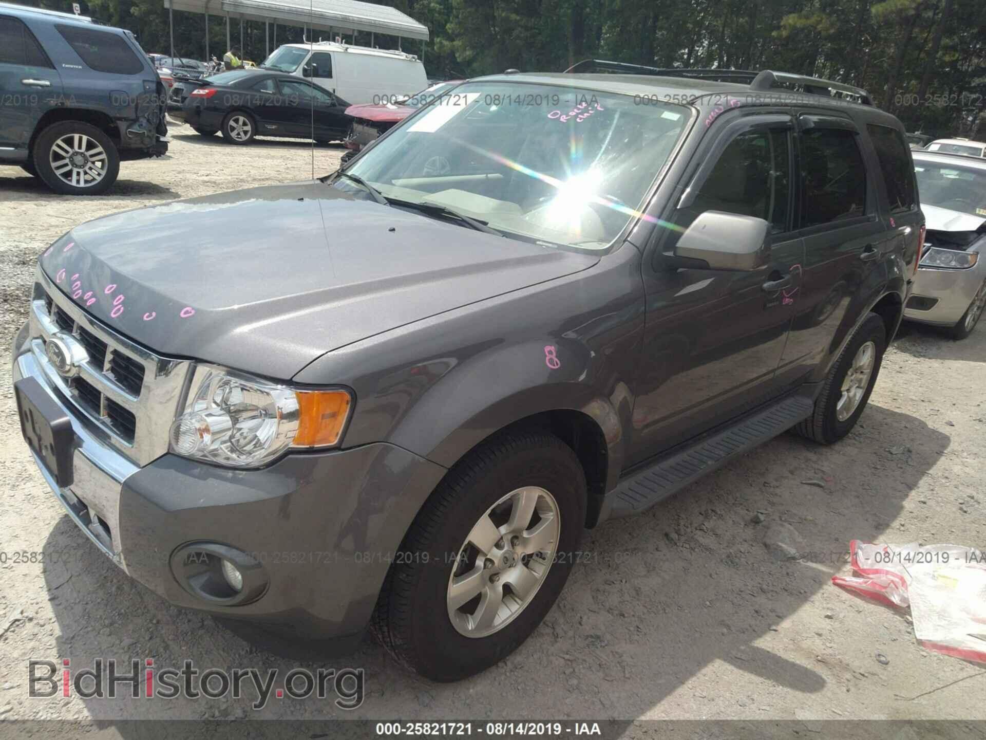 2011 FORD ESCAPE - VIN: 1FMCU0EG6BKB10027 - Фото 2