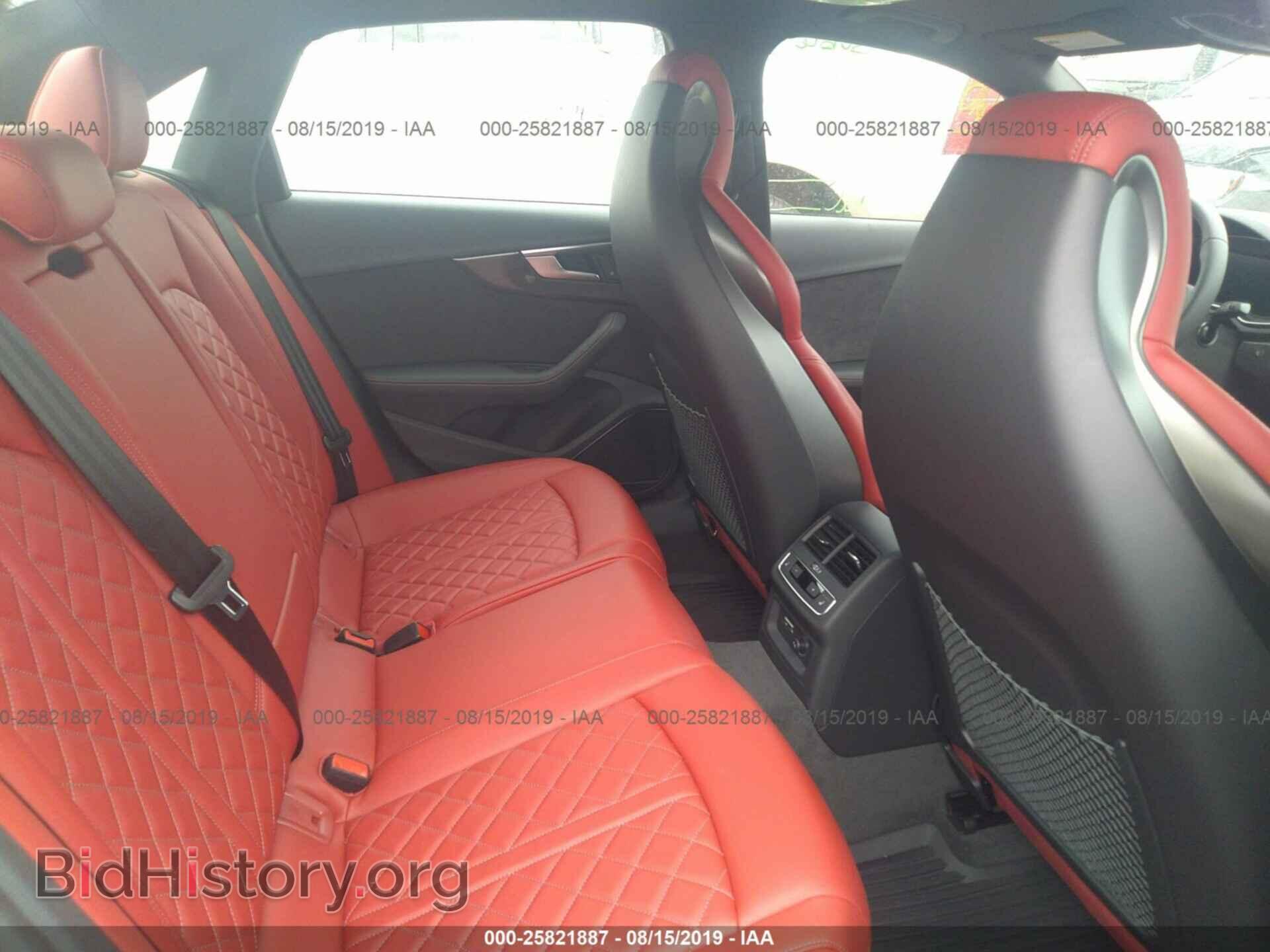 2019 AUDI S4 - VIN: WAUC4AF4XKA006464 - Фото 8