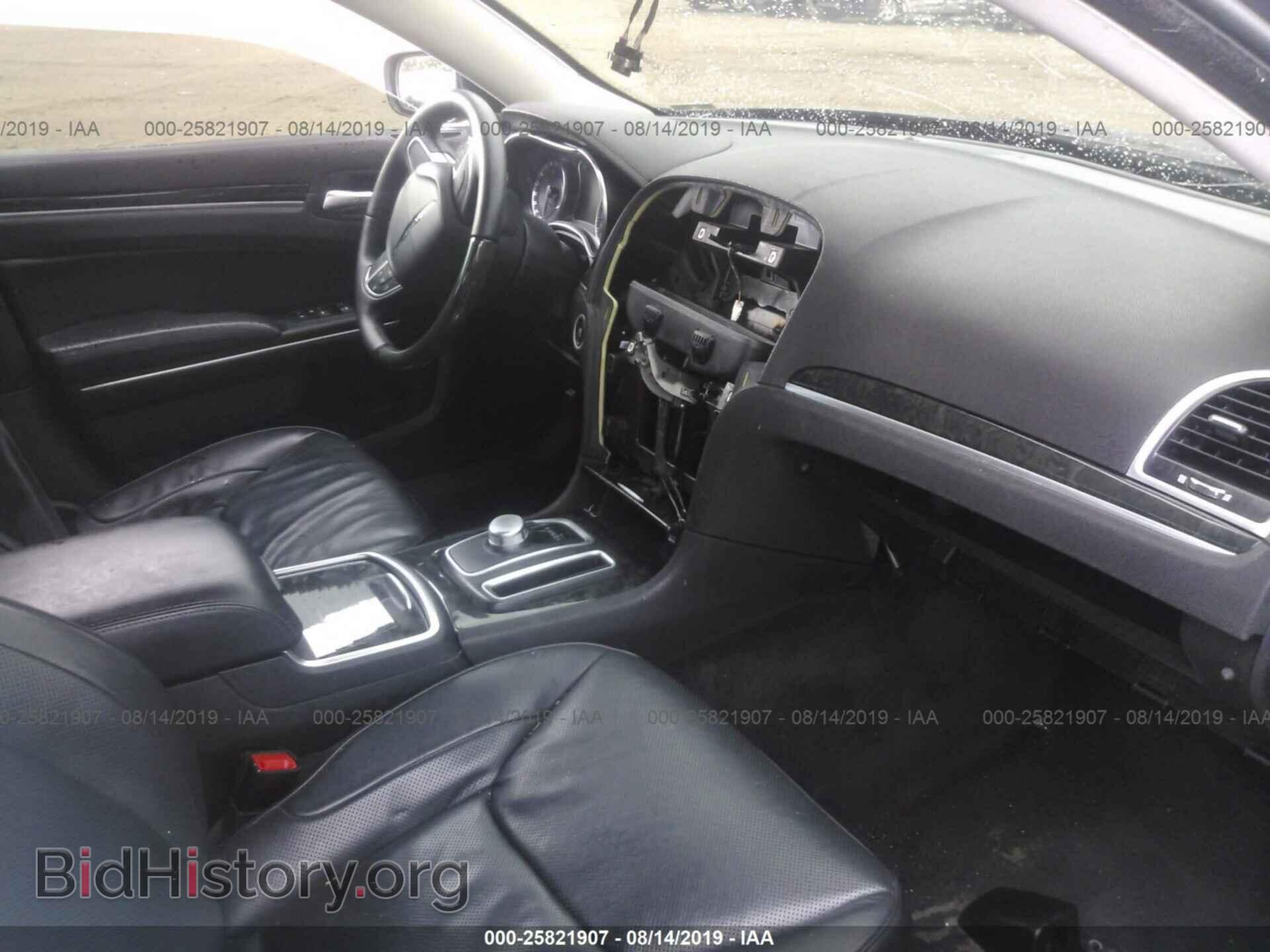 2016 CHRYSLER 300C - VIN: 2C3CCAKG2GH212929 - Фото 5