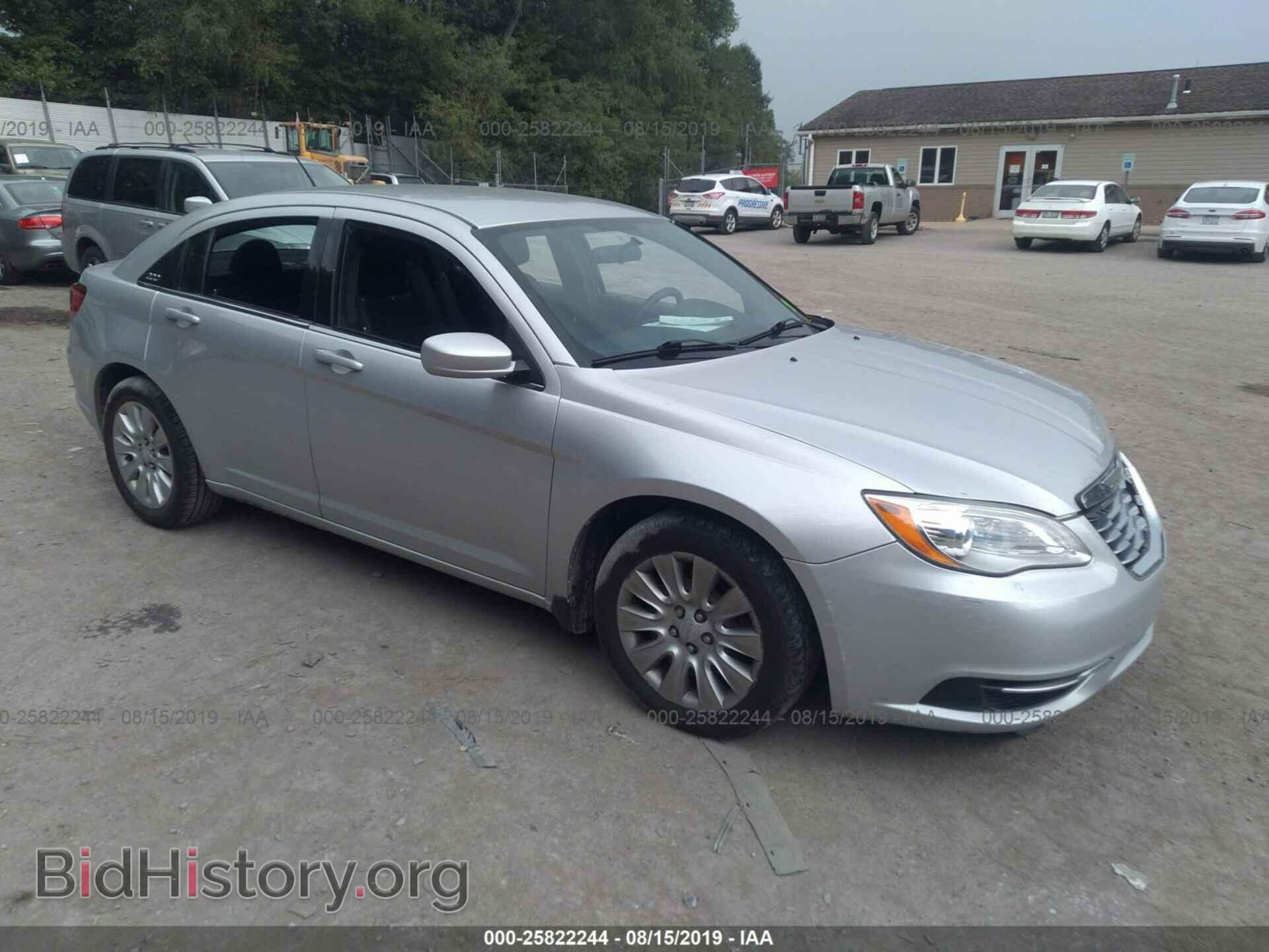 Фотография 1C3CCBAB8CN330657 - CHRYSLER 200 2012
