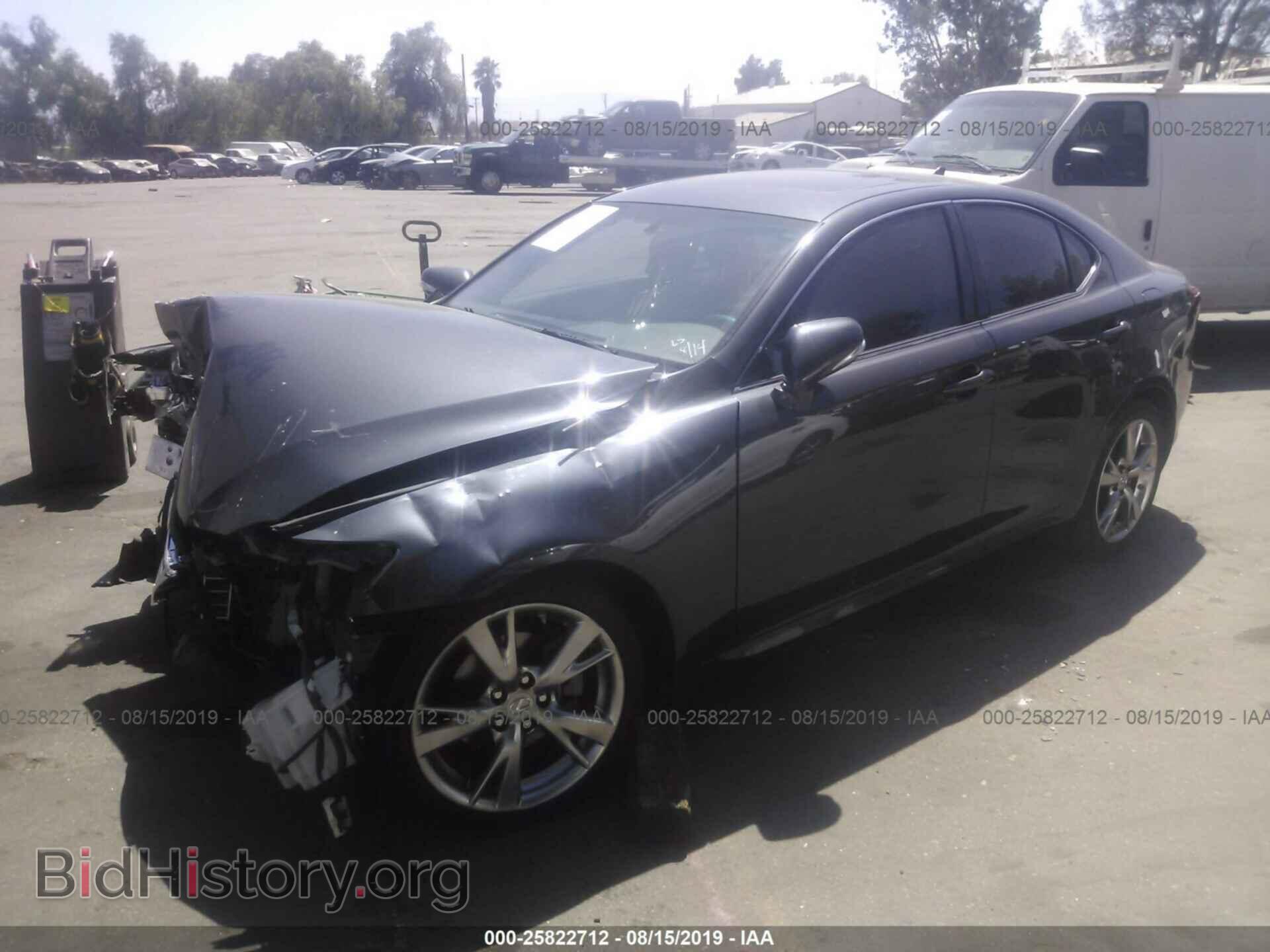 2010 LEXUS IS - VIN: JTHBF5C25A5120946 - Photo 2
