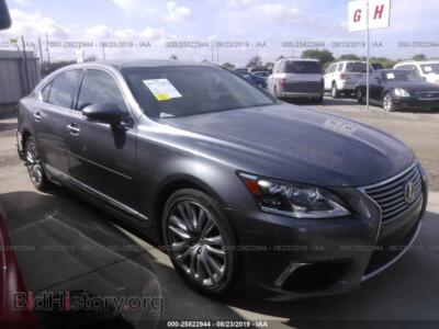 2014 Lexus LS 460, silver — VIN JTHBL5EF0E5128452, IAAI