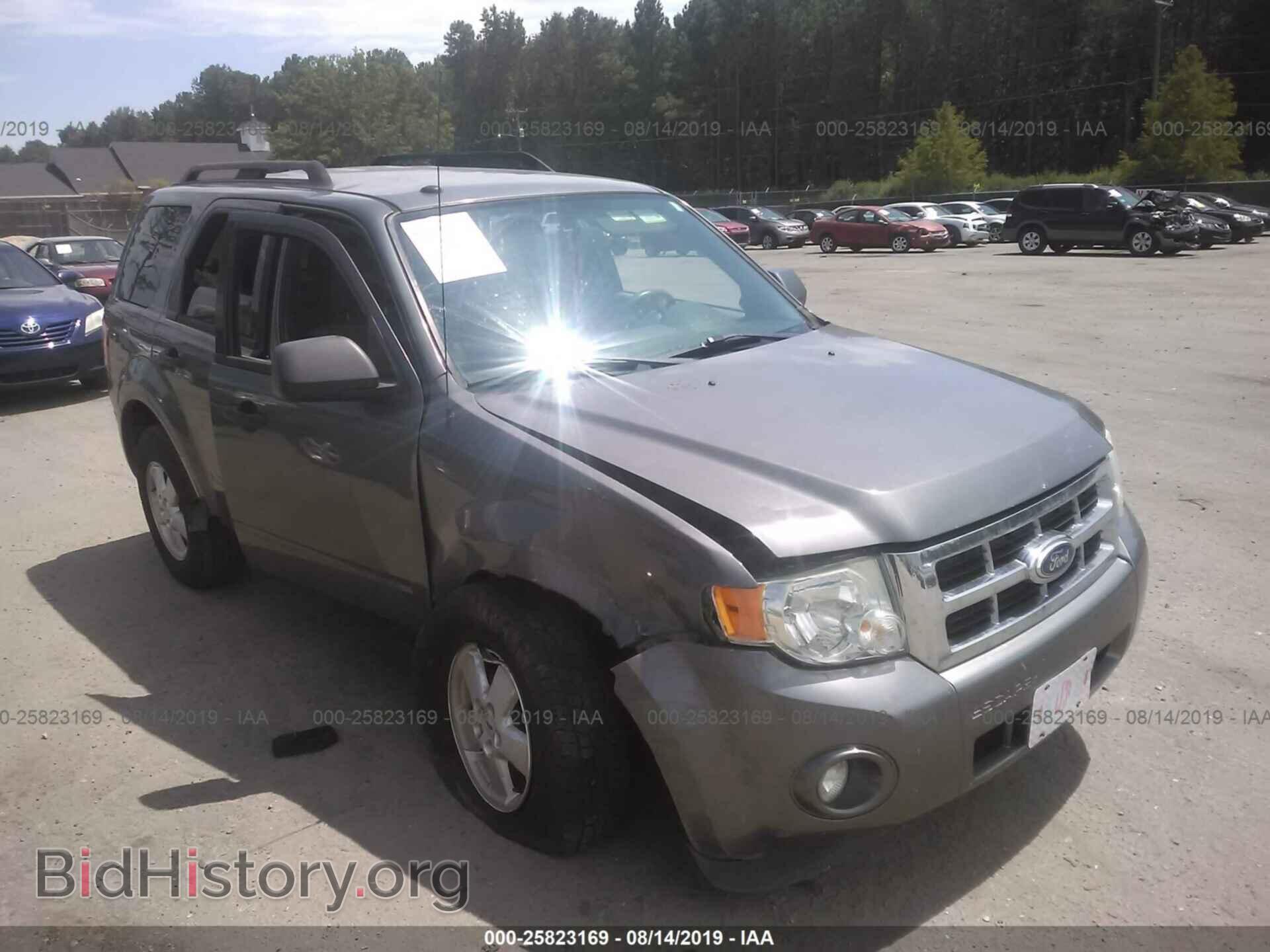 Photo 1FMCU9D78BKC38162 - FORD ESCAPE 2011