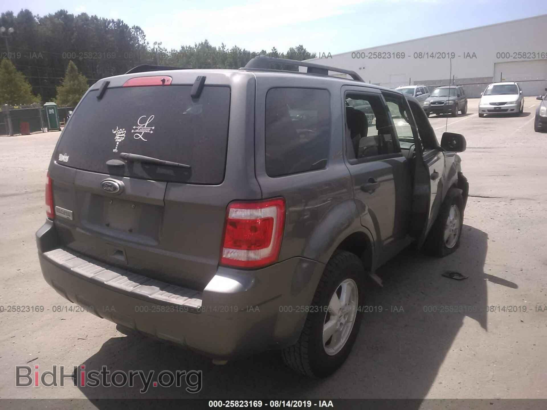 2011 FORD ESCAPE - VIN: 1FMCU9D78BKC38162 - Photo 4