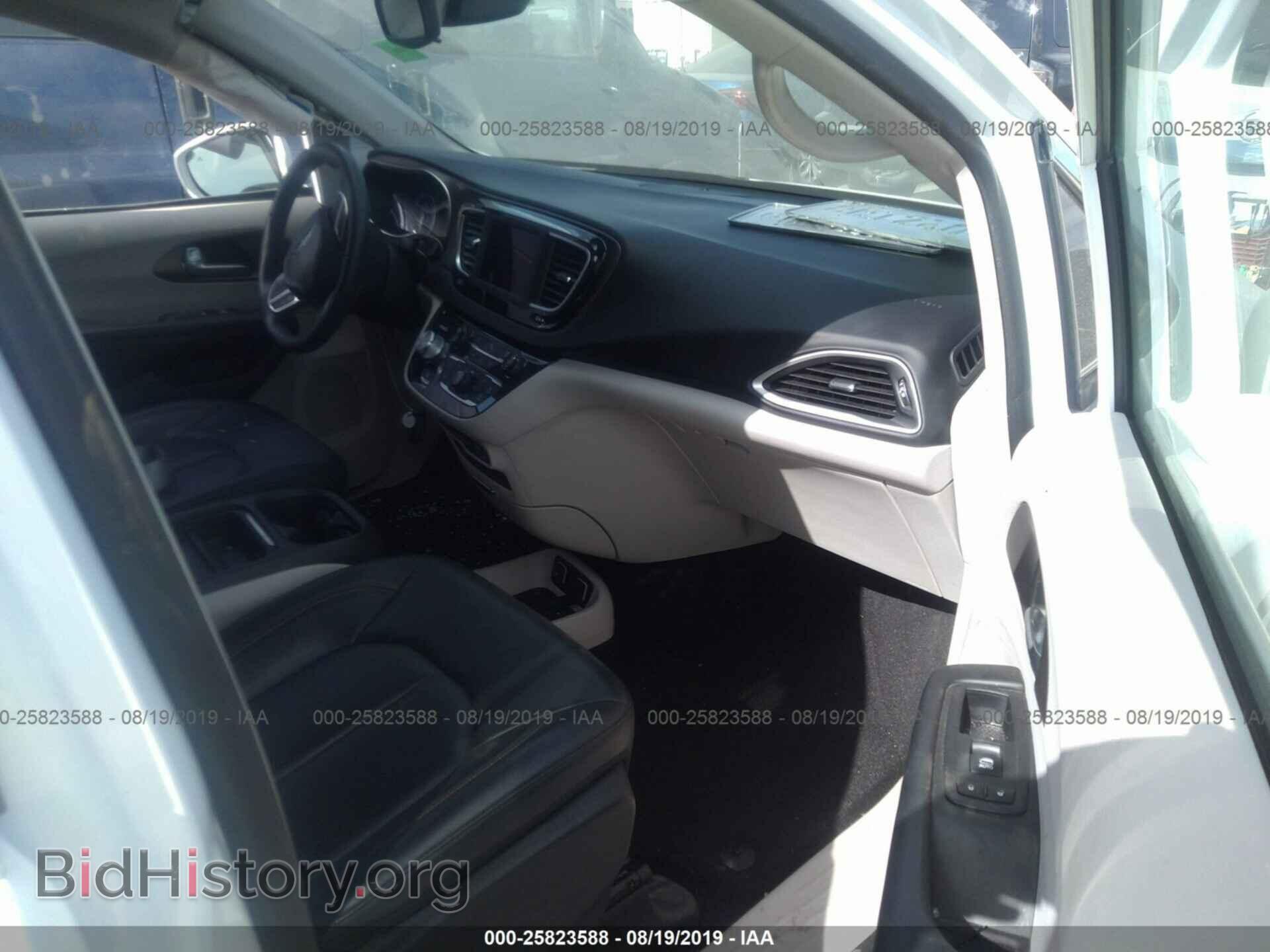 2018 CHRYSLER PACIFICA - VIN: 2C4RC1BG2JR127192 - Фото 5