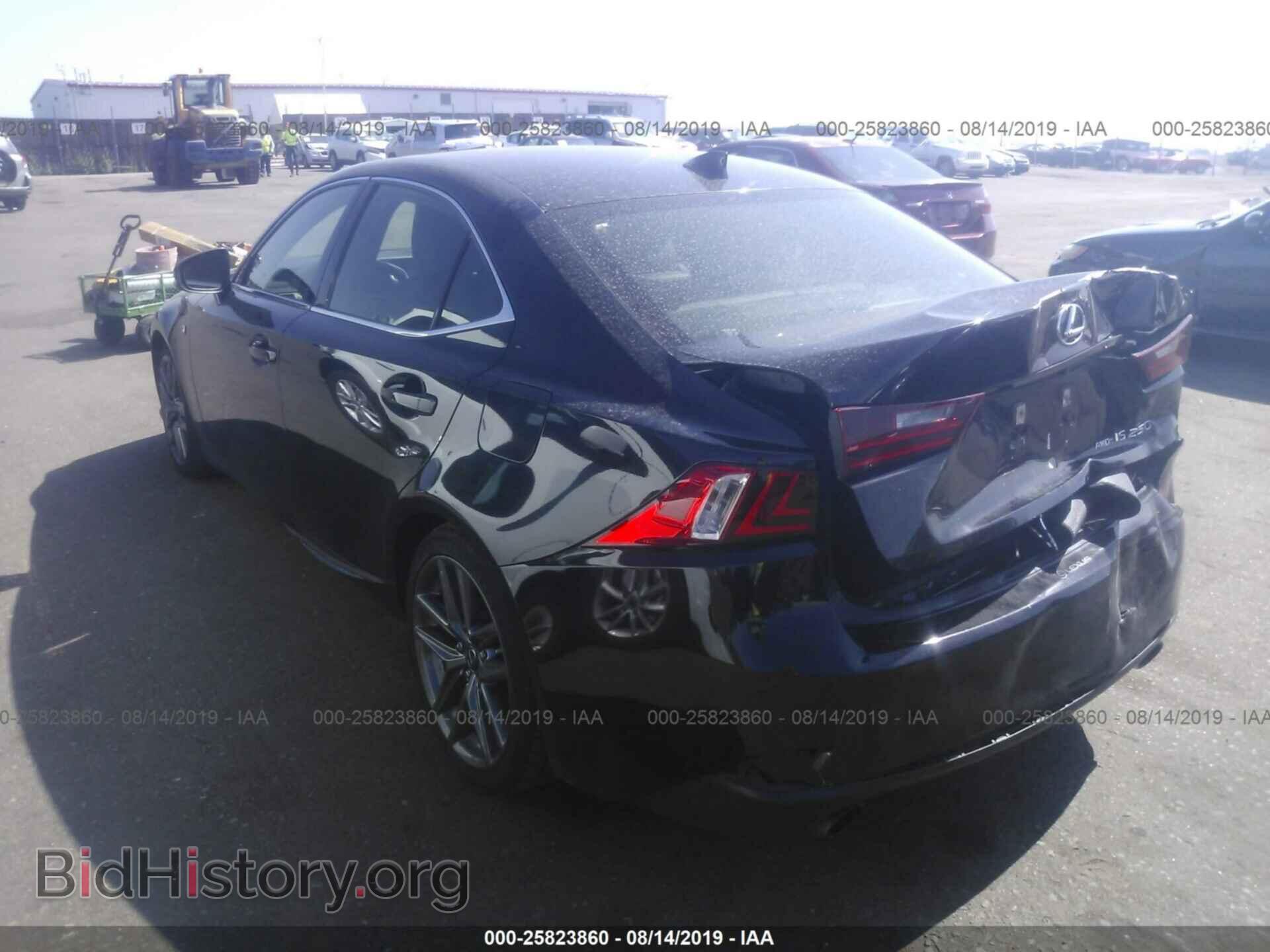 2014 LEXUS IS - VIN: JTHCF1D26E5008920 - Photo 3