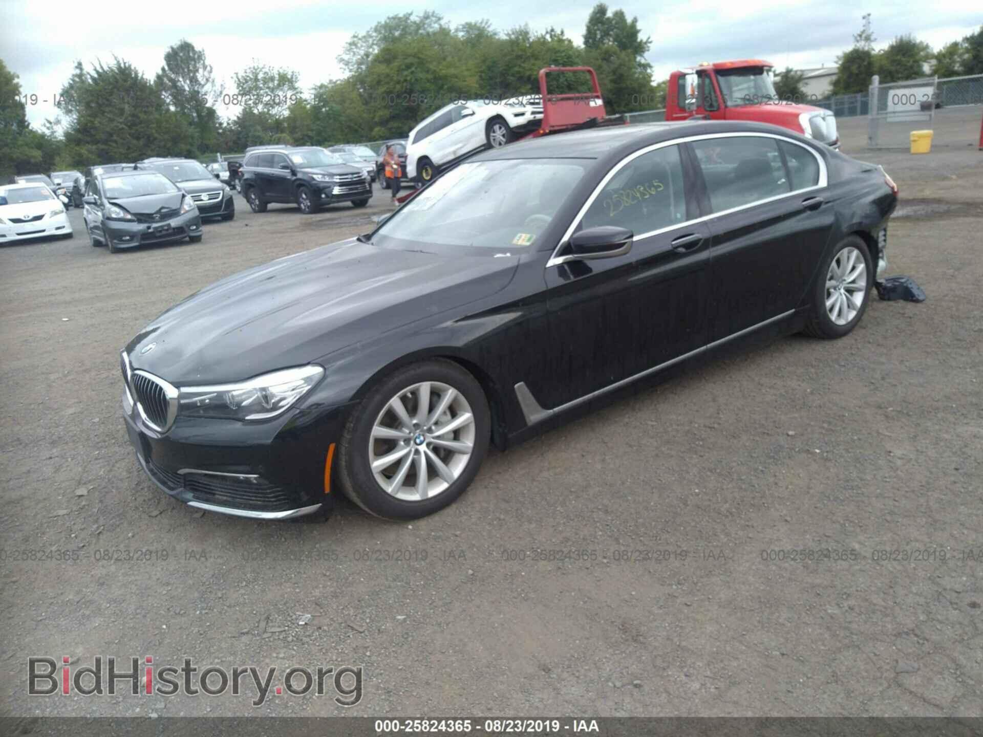 2016 BMW 740 - VIN: WBA7E2C51GG548154 - Фото 2