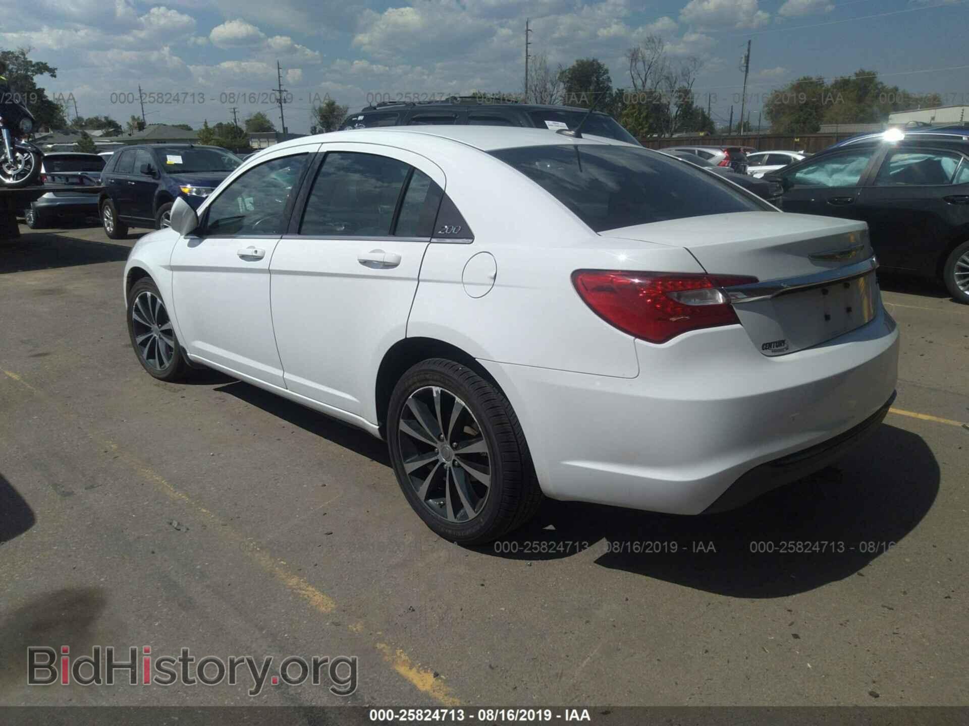 2013 CHRYSLER 200 - VIN: 1C3CCBBB0DN701777 - Photo 3