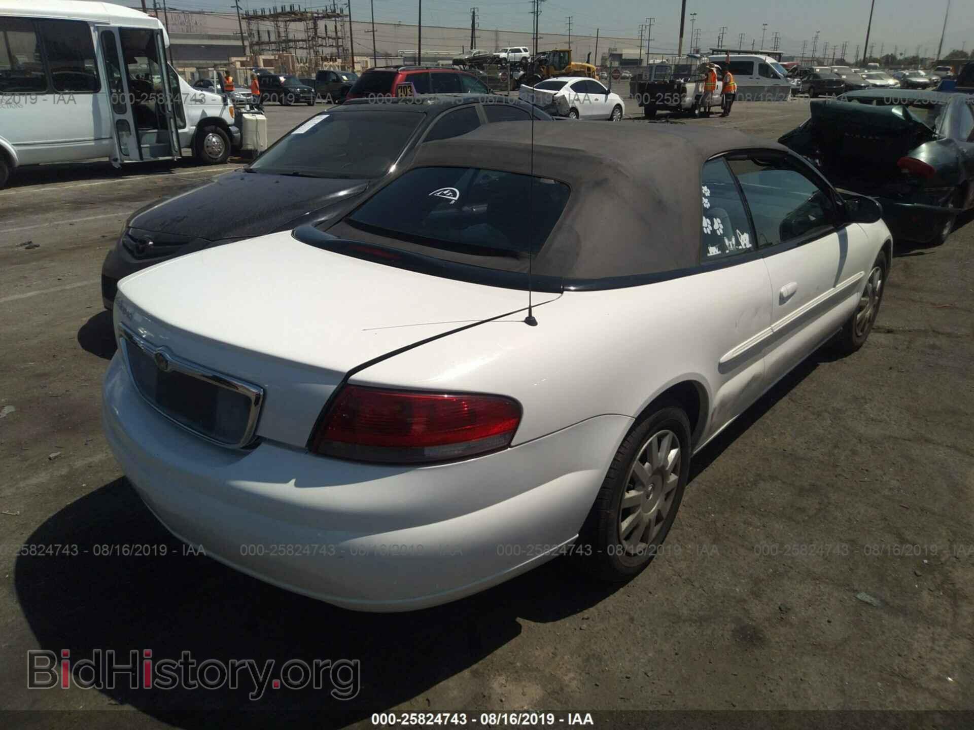 2005 CHRYSLER SEBRING - VIN: 1C3EL45X85N502909 - Фото 4