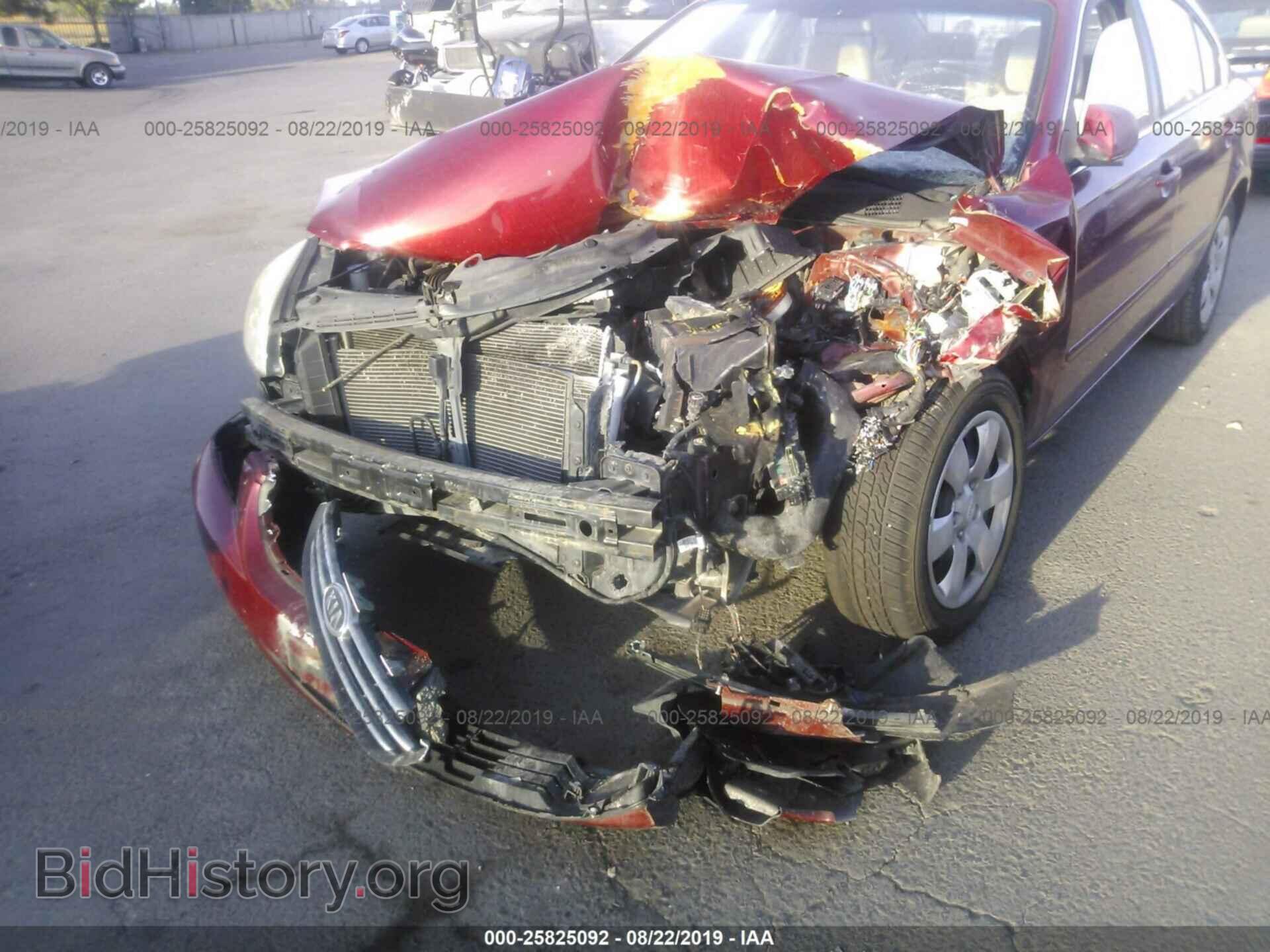 2008 KIA OPTIMA - VIN: KNAGE123285184138 - Фото 6