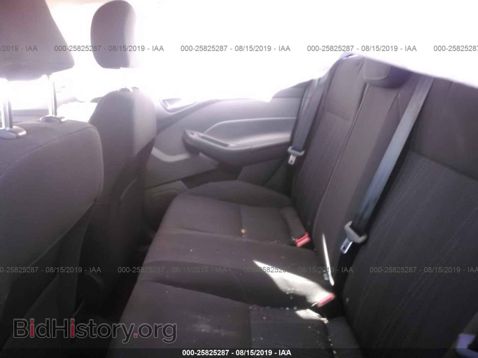2016 FORD FOCUS - VIN: 1FADP3F22GL400681 - Photo 8