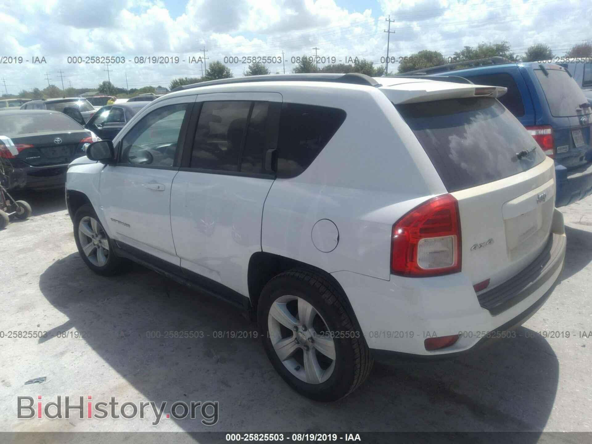 2012 JEEP COMPASS - VIN: 1C4NJDBB7CD666570 - Фото 3