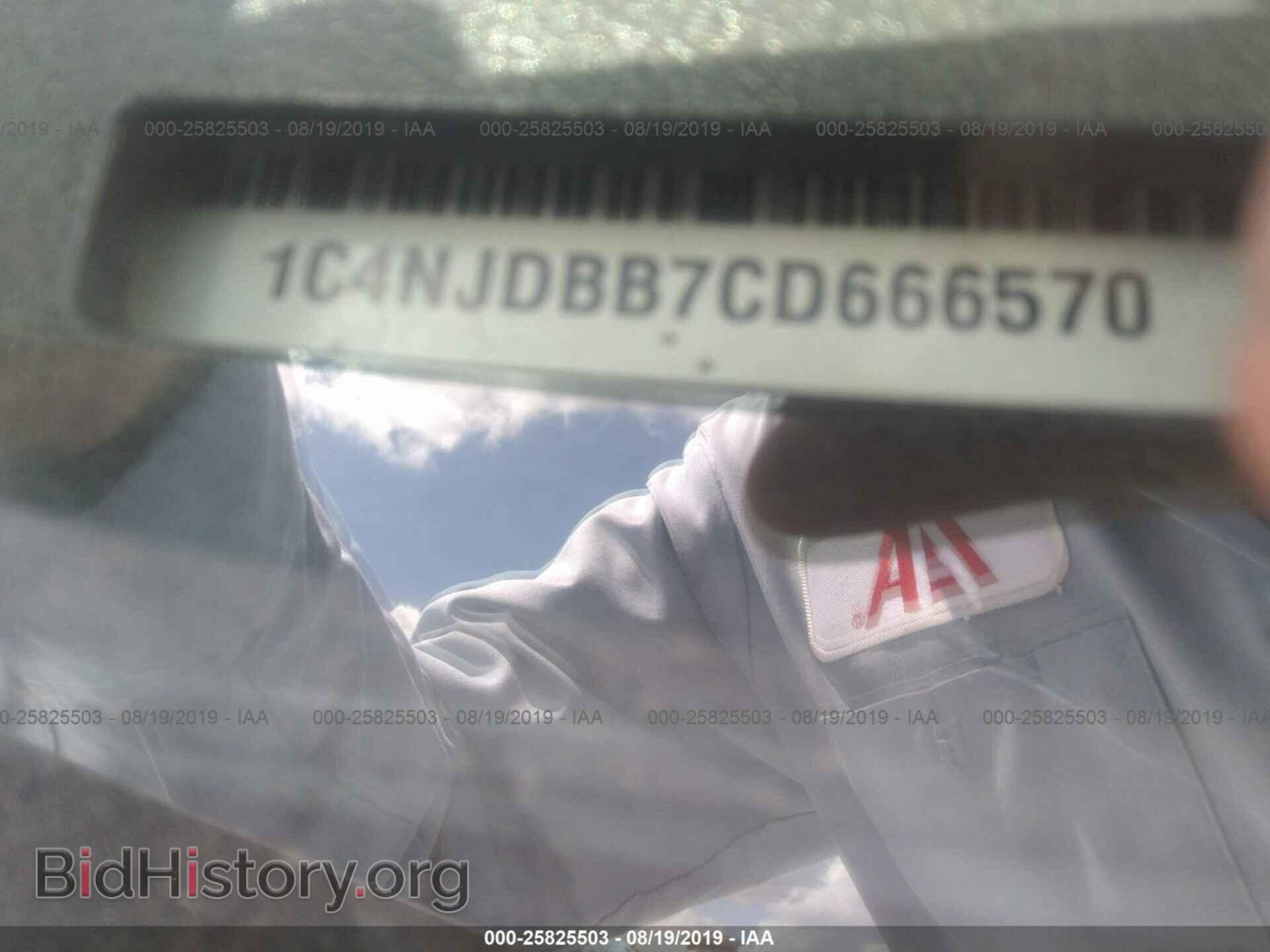 2012 JEEP COMPASS - VIN: 1C4NJDBB7CD666570 - Фото 9