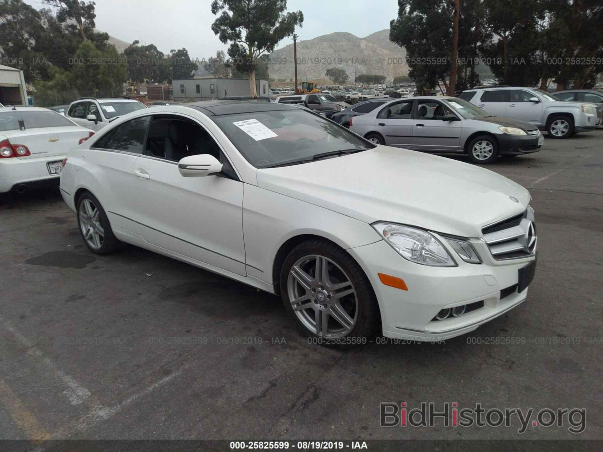 Photo WDDKJ5GB4AF010089 - MERCEDES-BENZ E 2010