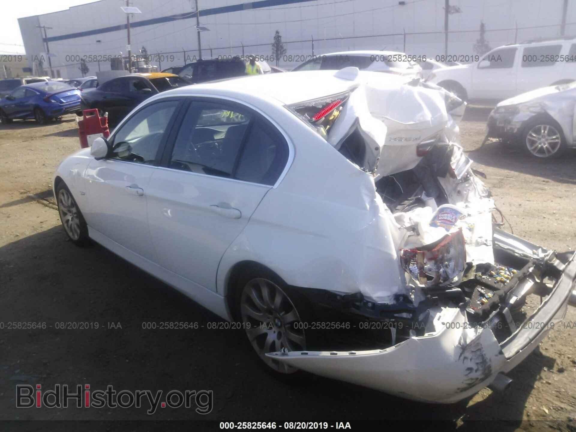 2008 BMW 335 - VIN: WBAVD53548A283018 - Фото 3