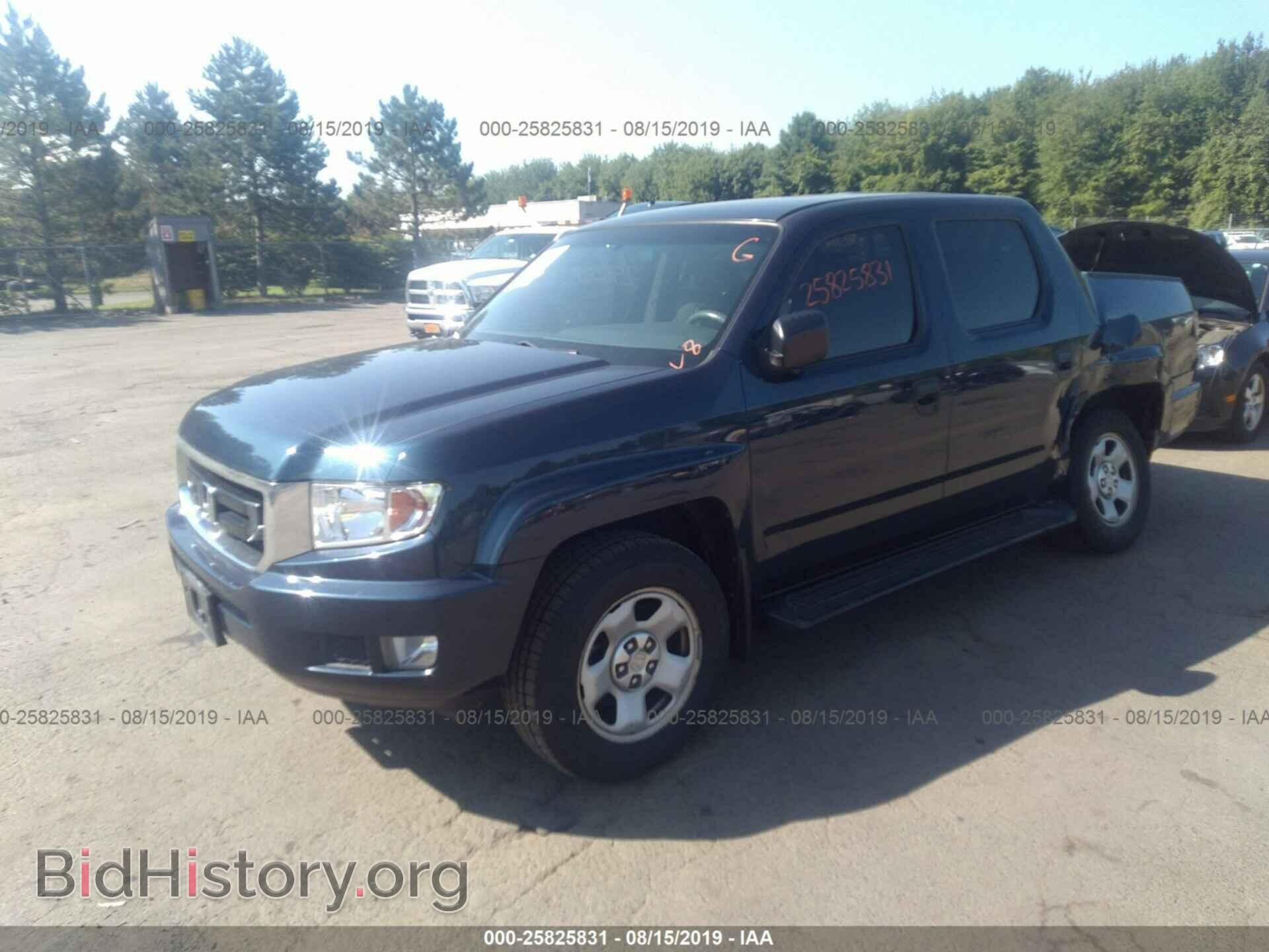 2011 HONDA RIDGELINE - VIN: 5FPYK1F23BB455366 - Фото 2