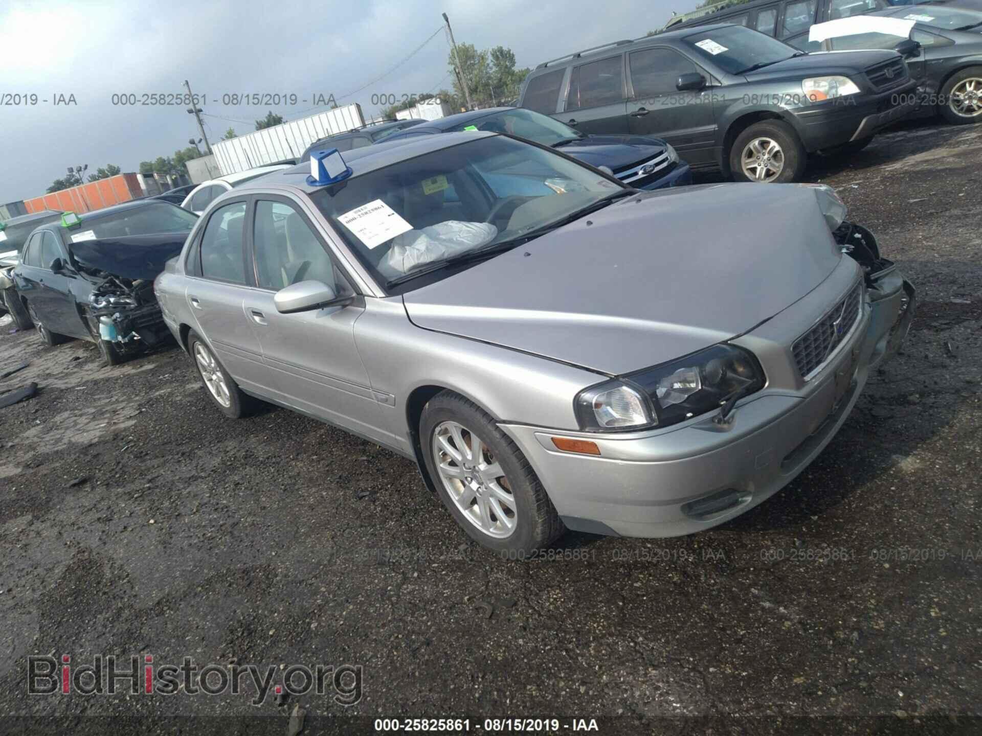 Фотография YV1TS59H841370748 - VOLVO S80 2004
