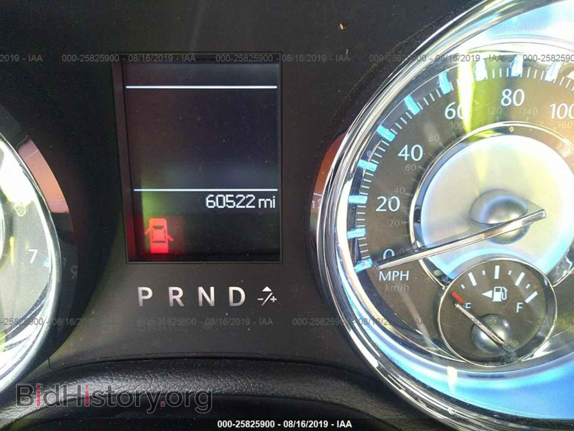 2011 CHRYSLER 300C - VIN: 2C3CA6CT6BH514652 - Фото 7