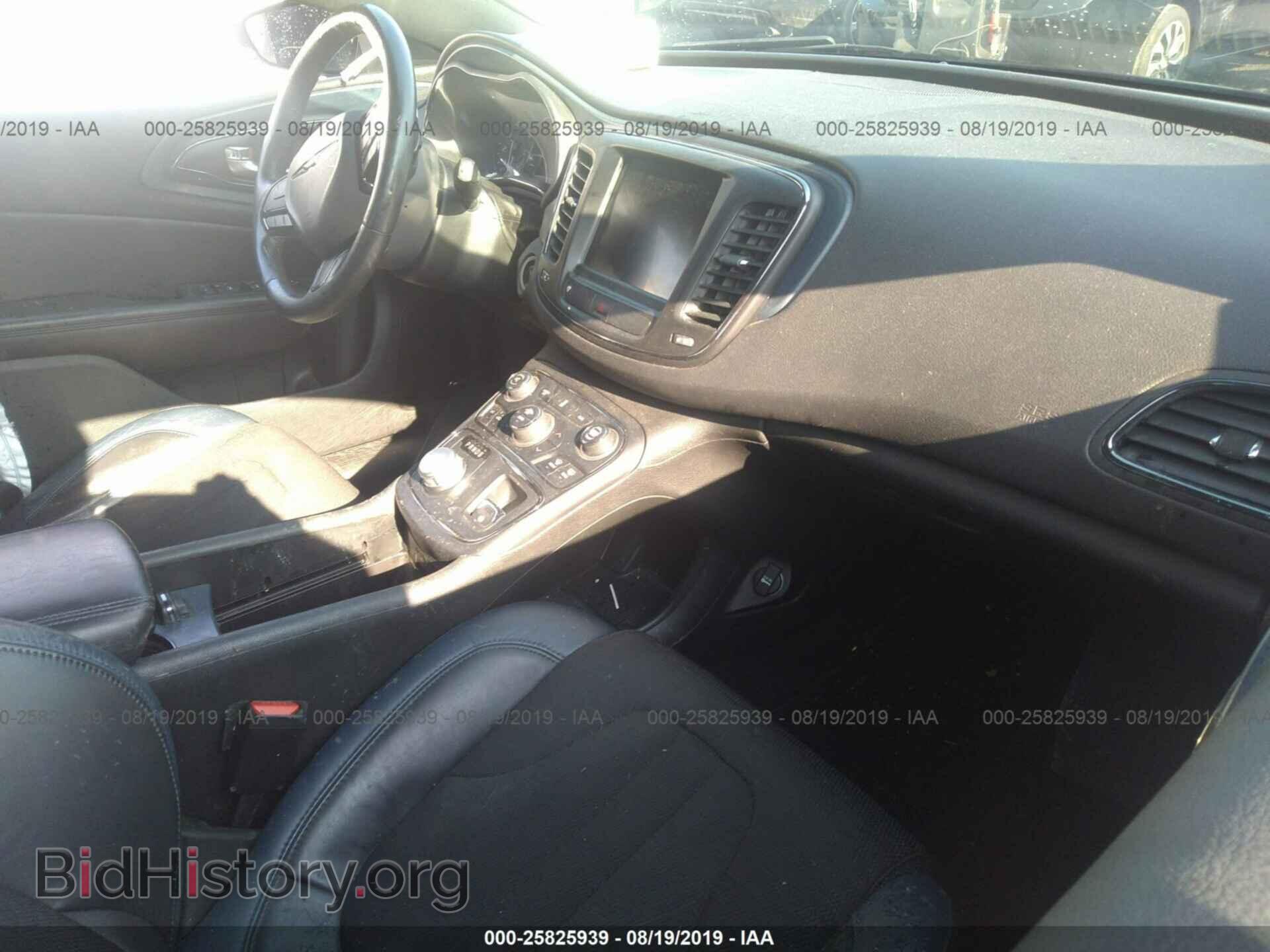 2015 CHRYSLER 200 - VIN: 1C3CCCDGXFN567314 - Photo 5