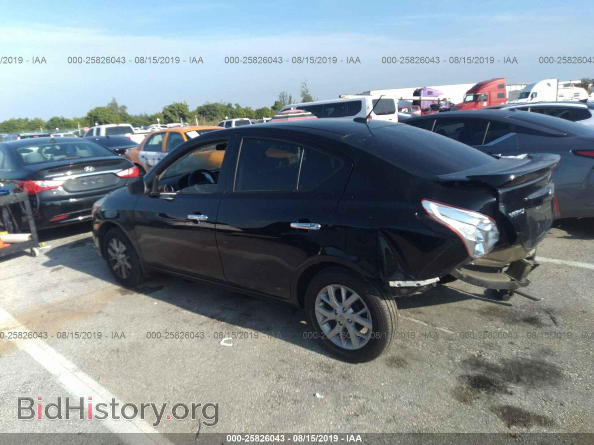 2017 NISSAN VERSA - VIN: 3N1CN7AP1HL885362 - Фото 3