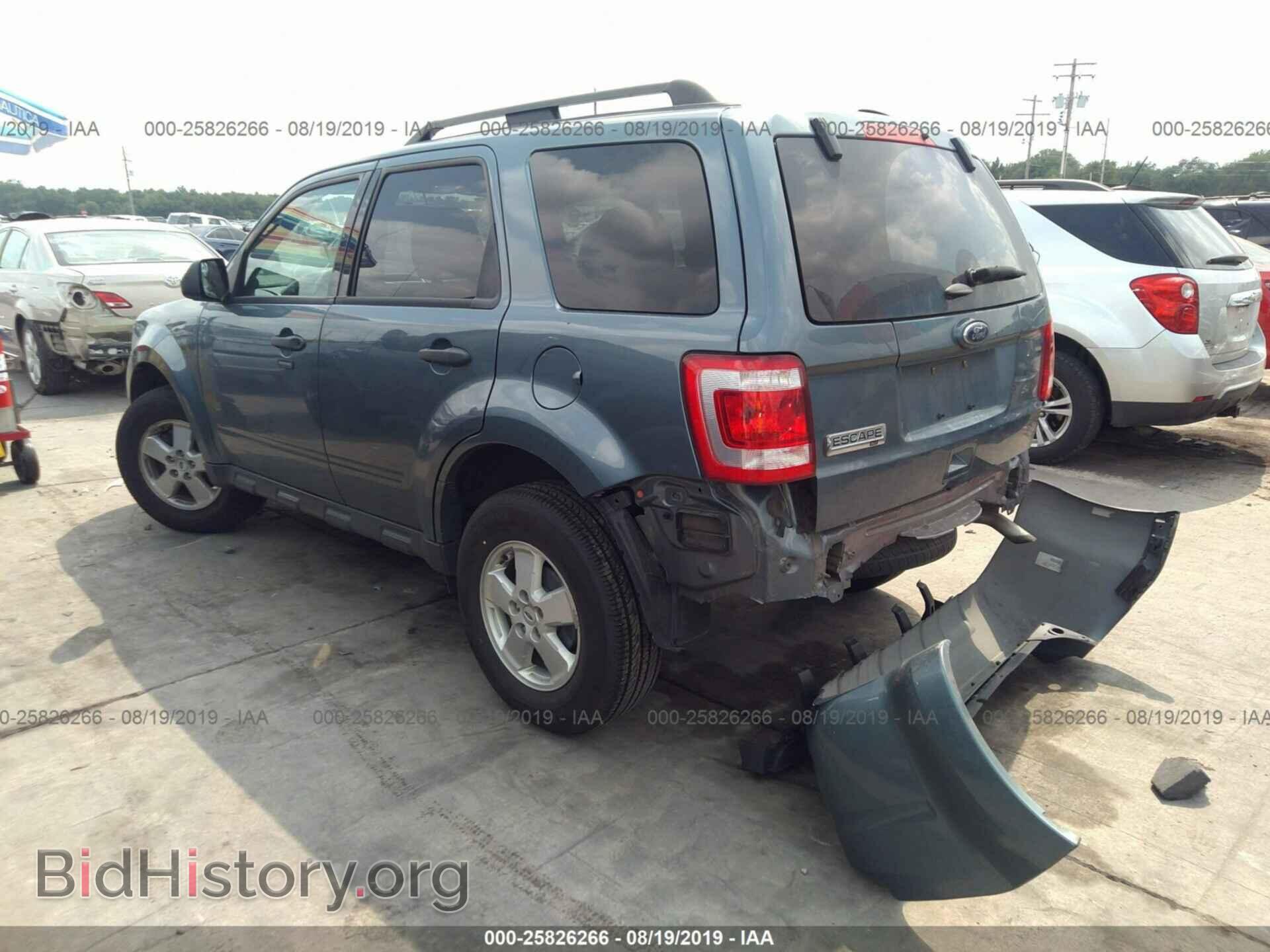 2011 FORD ESCAPE - VIN: 1FMCU0D78BKC51411 - Photo 3
