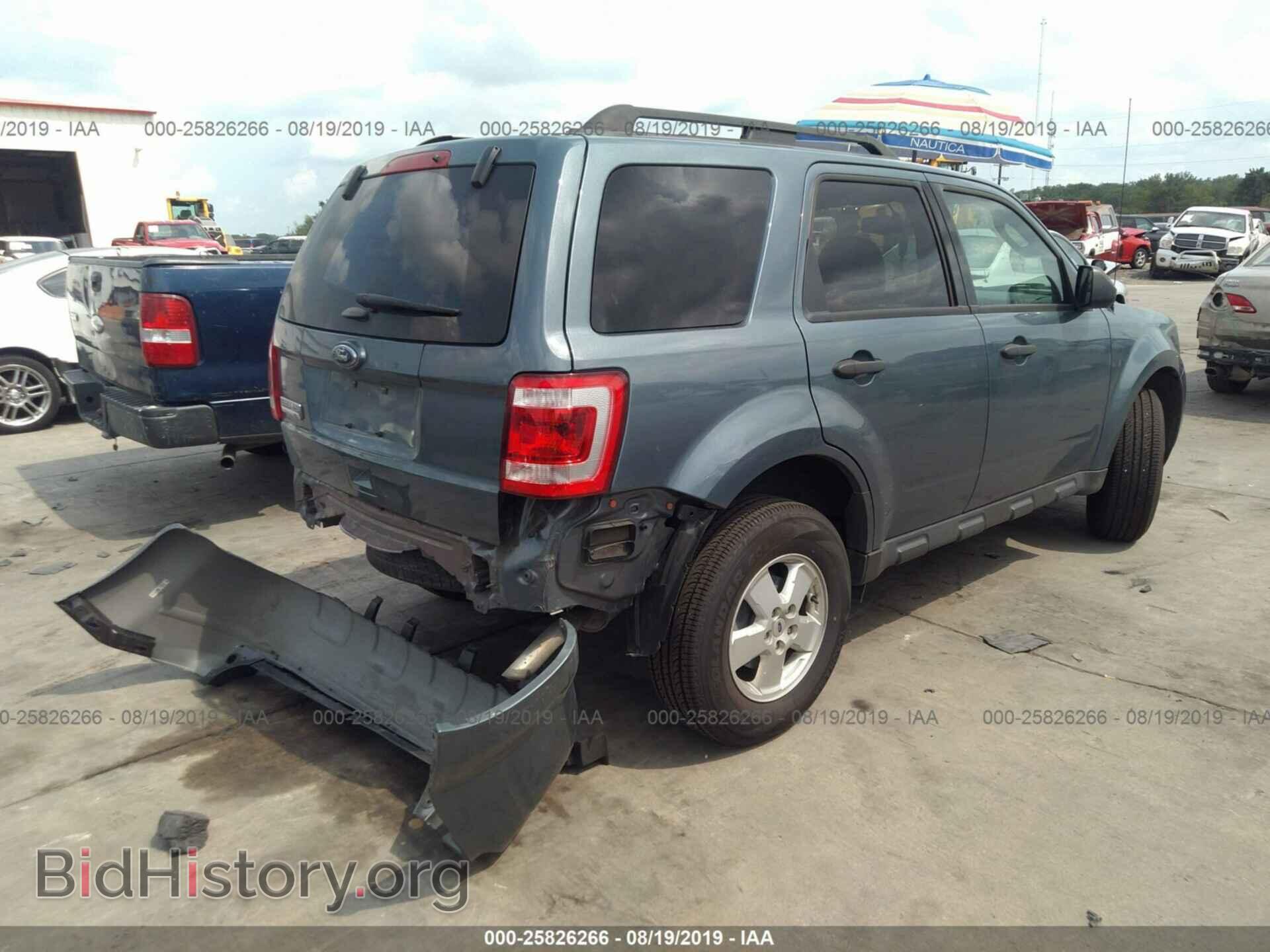 2011 FORD ESCAPE - VIN: 1FMCU0D78BKC51411 - Photo 4