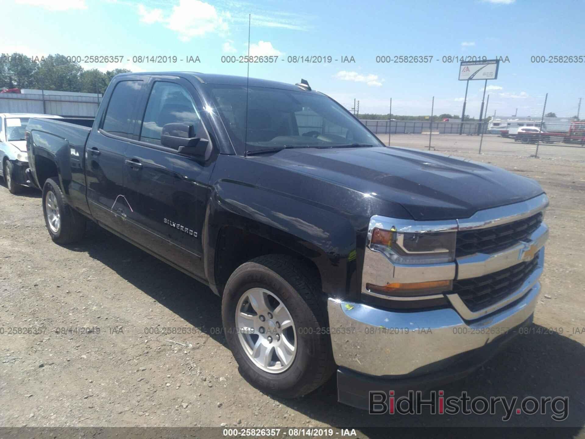 Photo 1GCRCREC4JZ309134 - CHEVROLET SILVERADO 2018