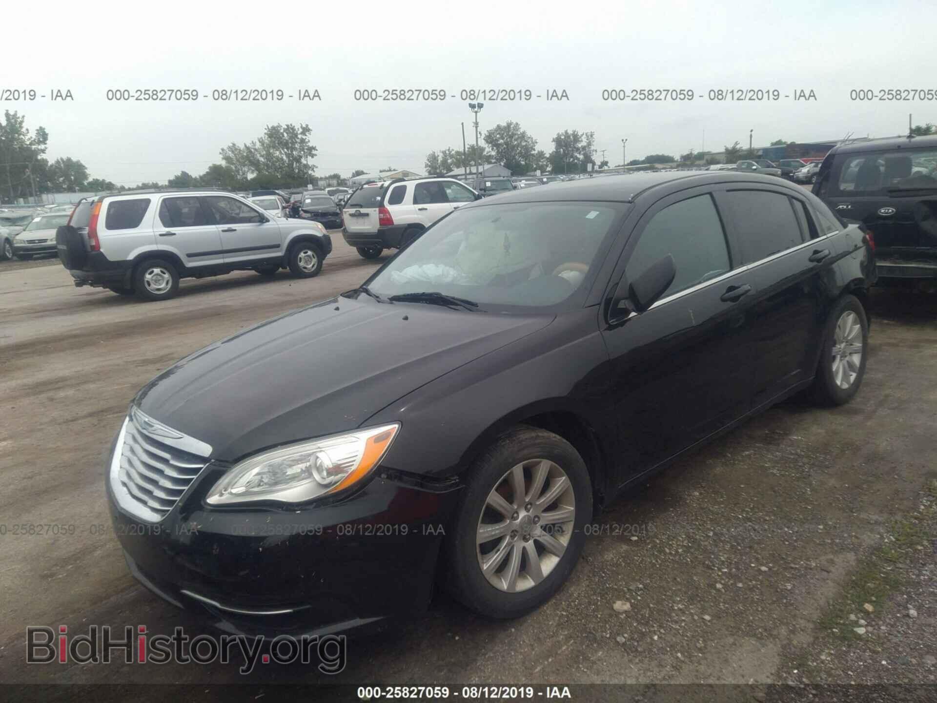 2014 CHRYSLER 200 - VIN: 1C3CCBBG9EN106410 - Photo 2
