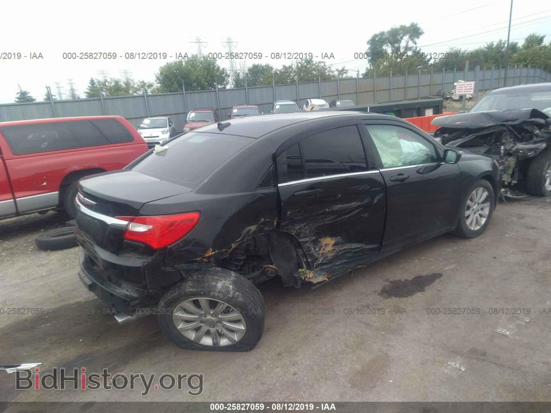 2014 CHRYSLER 200 - VIN: 1C3CCBBG9EN106410 - Photo 4