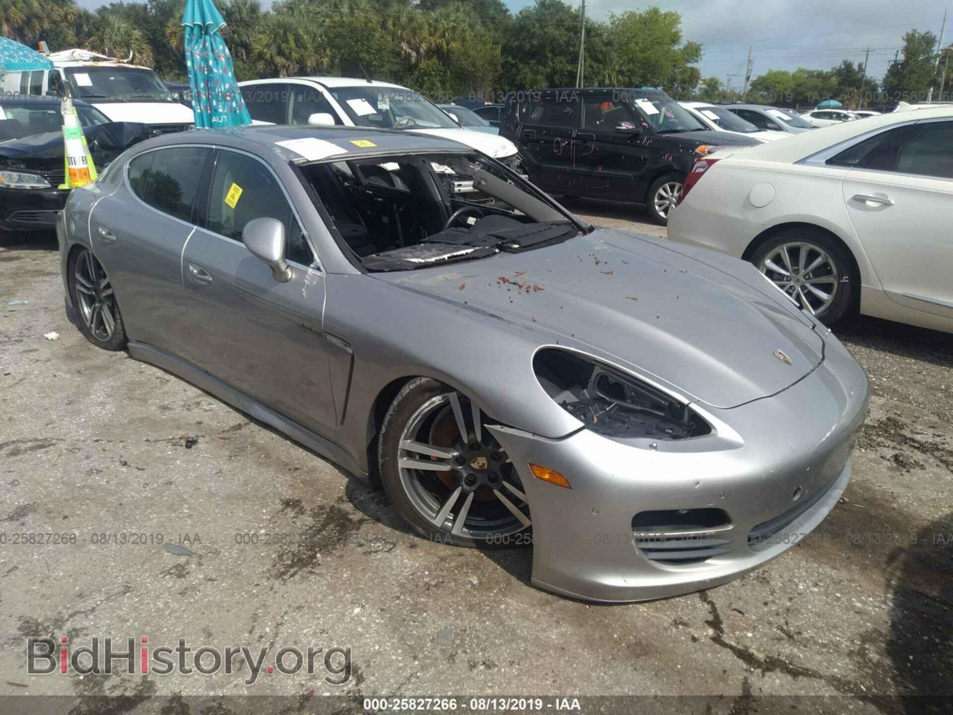 Фотография WP0AD2A76CL045236 - PORSCHE PANAMERA 2012