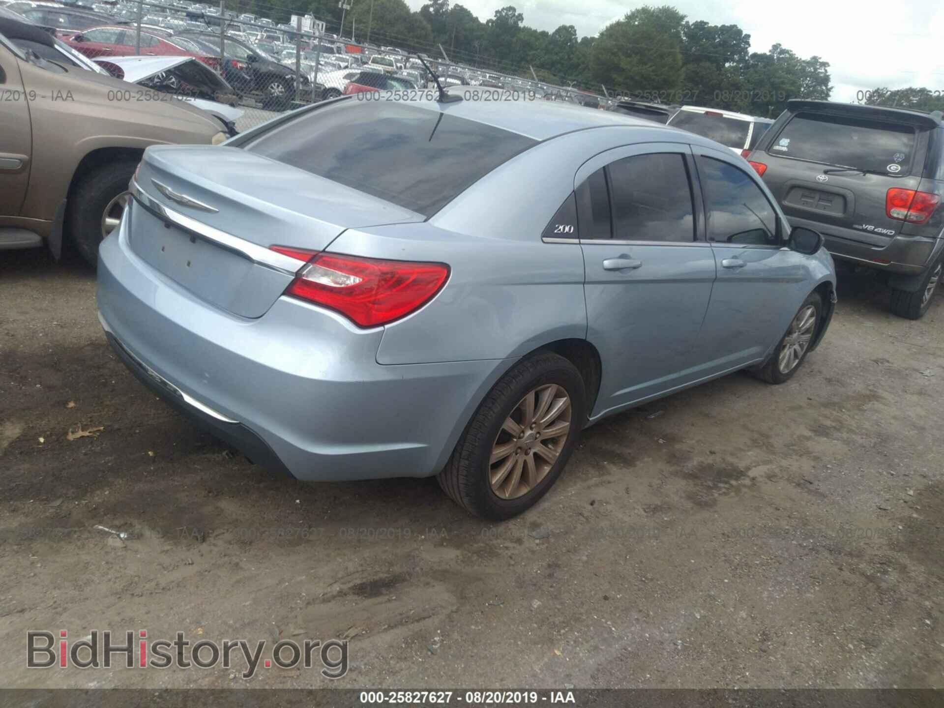 2013 CHRYSLER 200 - VIN: 1C3CCBBB0DN545837 - Фото 4