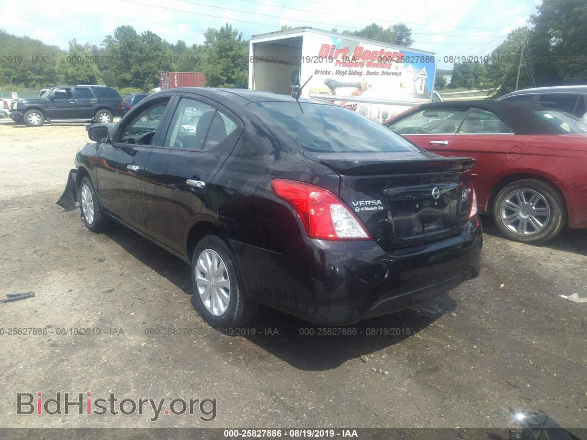 2017 NISSAN VERSA - VIN: 3N1CN7AP3HL828774 - Фото 3