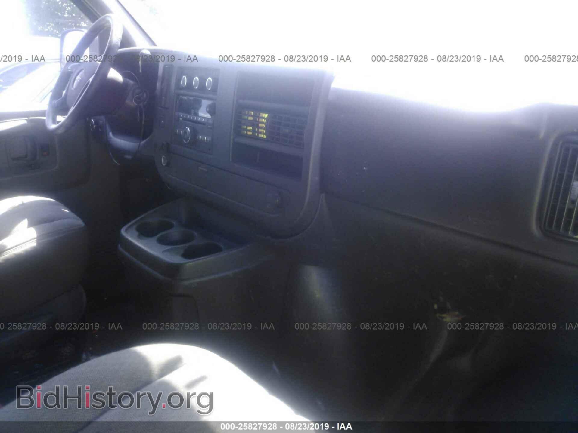 2010 GMC SAVANA - VIN: 1GTUGADX8A1103429 - Фото 5
