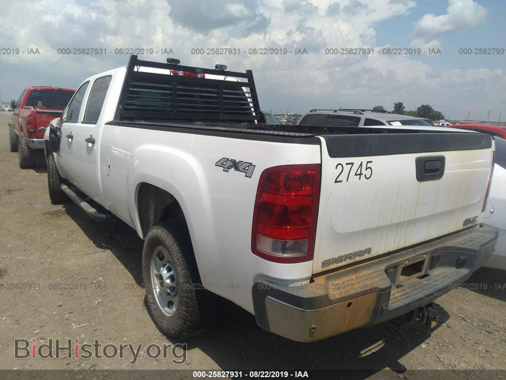 2013 GMC SIERRA - VIN: 1GT12ZC87DF102743 - Фото 3