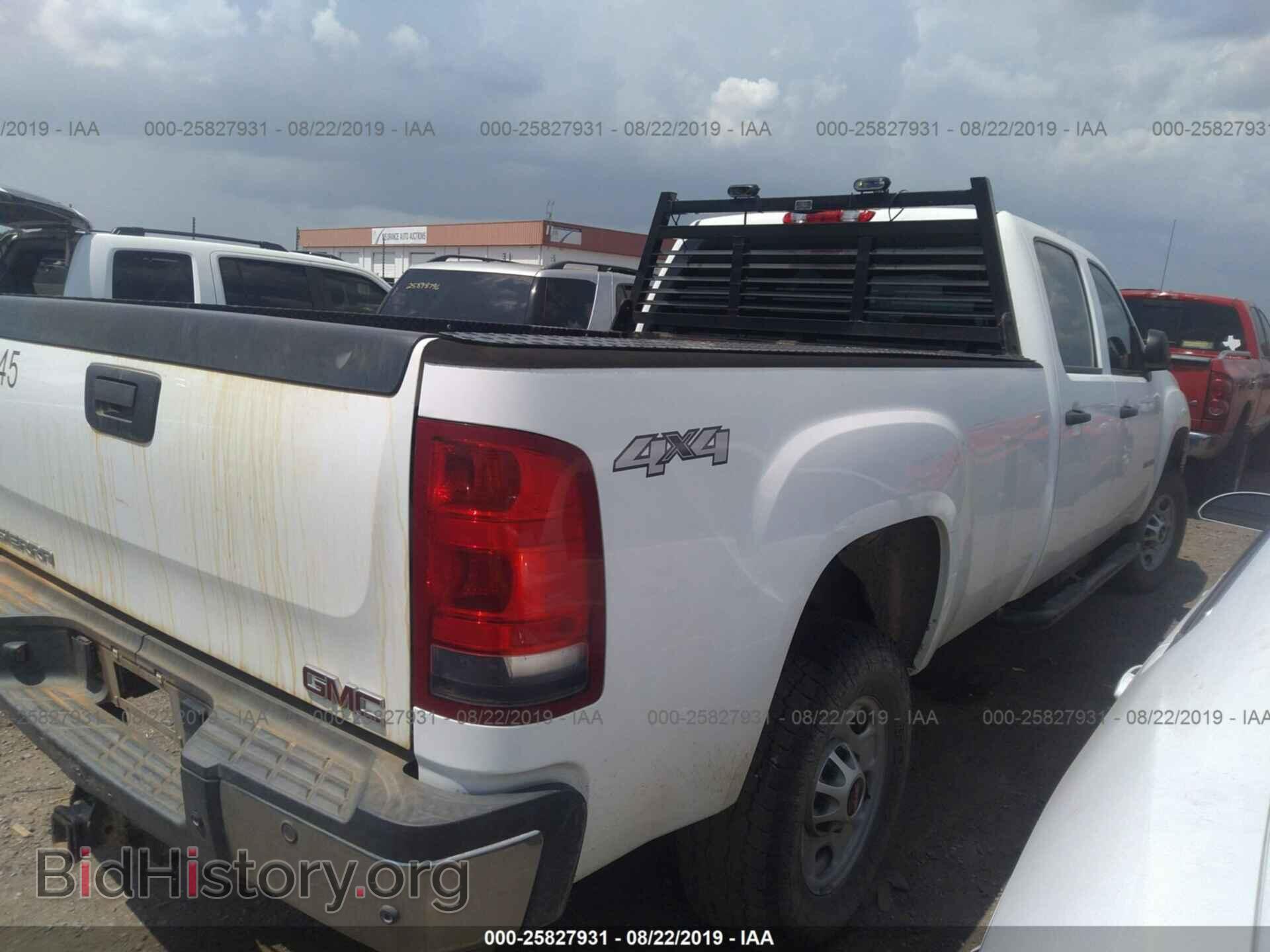 2013 GMC SIERRA - VIN: 1GT12ZC87DF102743 - Фото 4