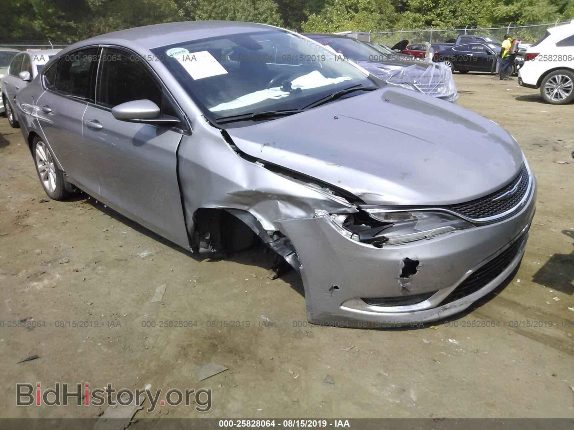 2015 CHRYSLER 200 - VIN: 1C3CCCAB6FN628747 - Фото 6