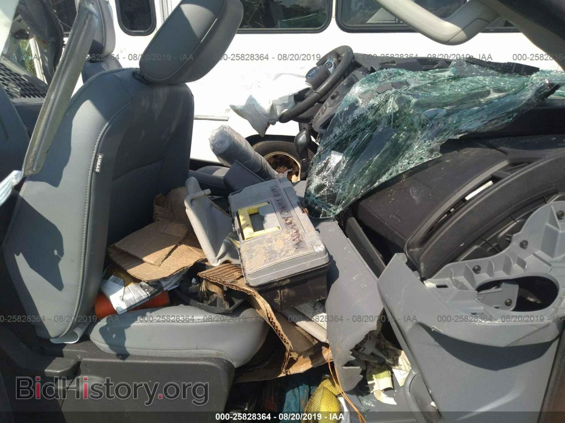2016 Ford Transit - VIN: 1FTYE1ZM0GKA82004 - Фото 5
