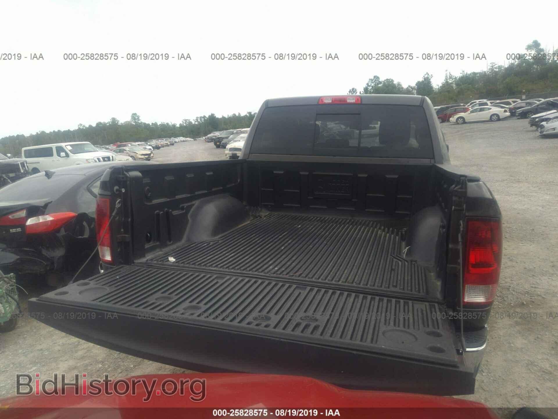 2017 RAM 1500 - VIN: 3C6RR6LT1HG777050 - Фото 8