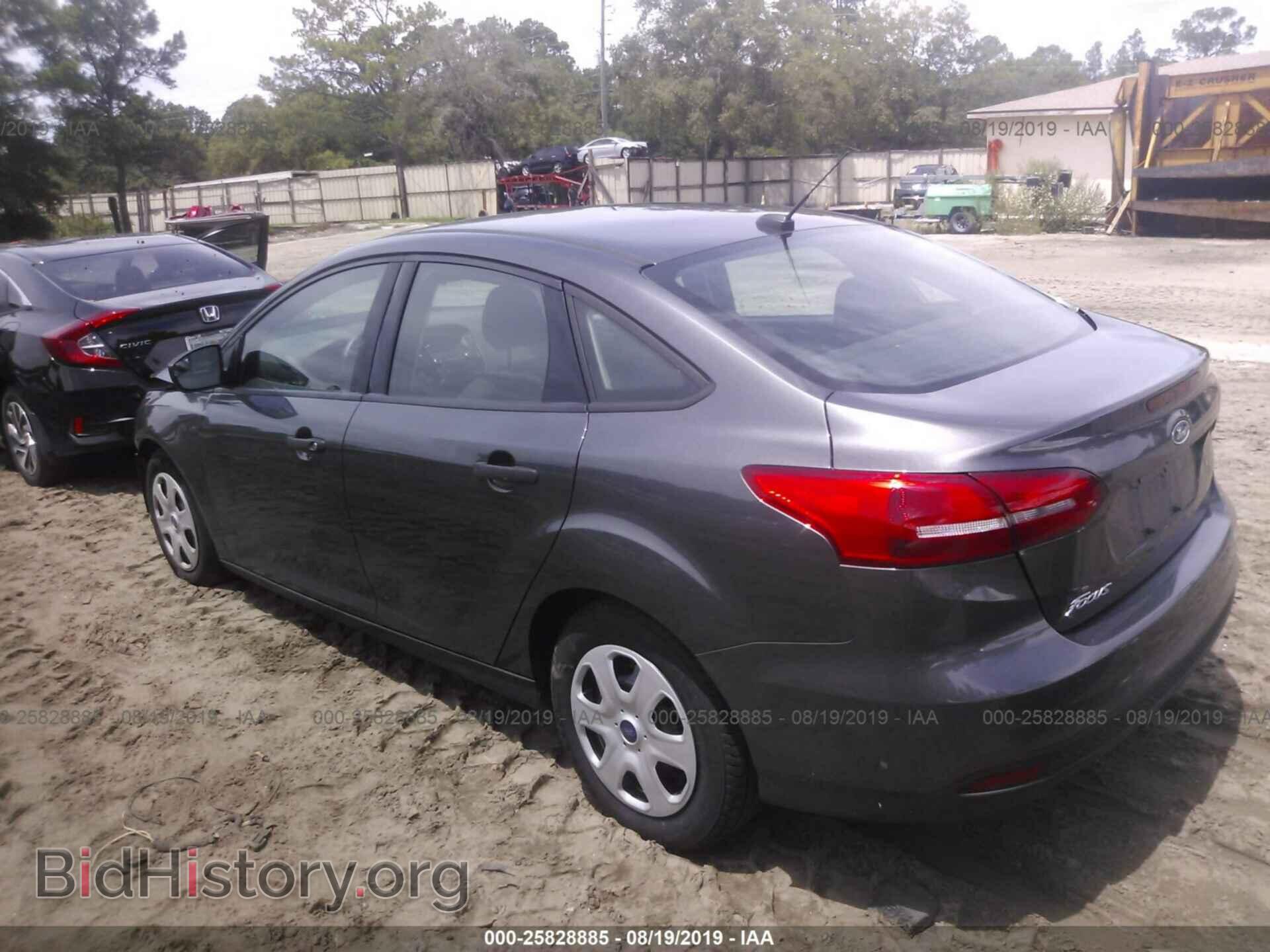 2017 FORD FOCUS - VIN: 1FADP3E29HL281823 - Фото 3