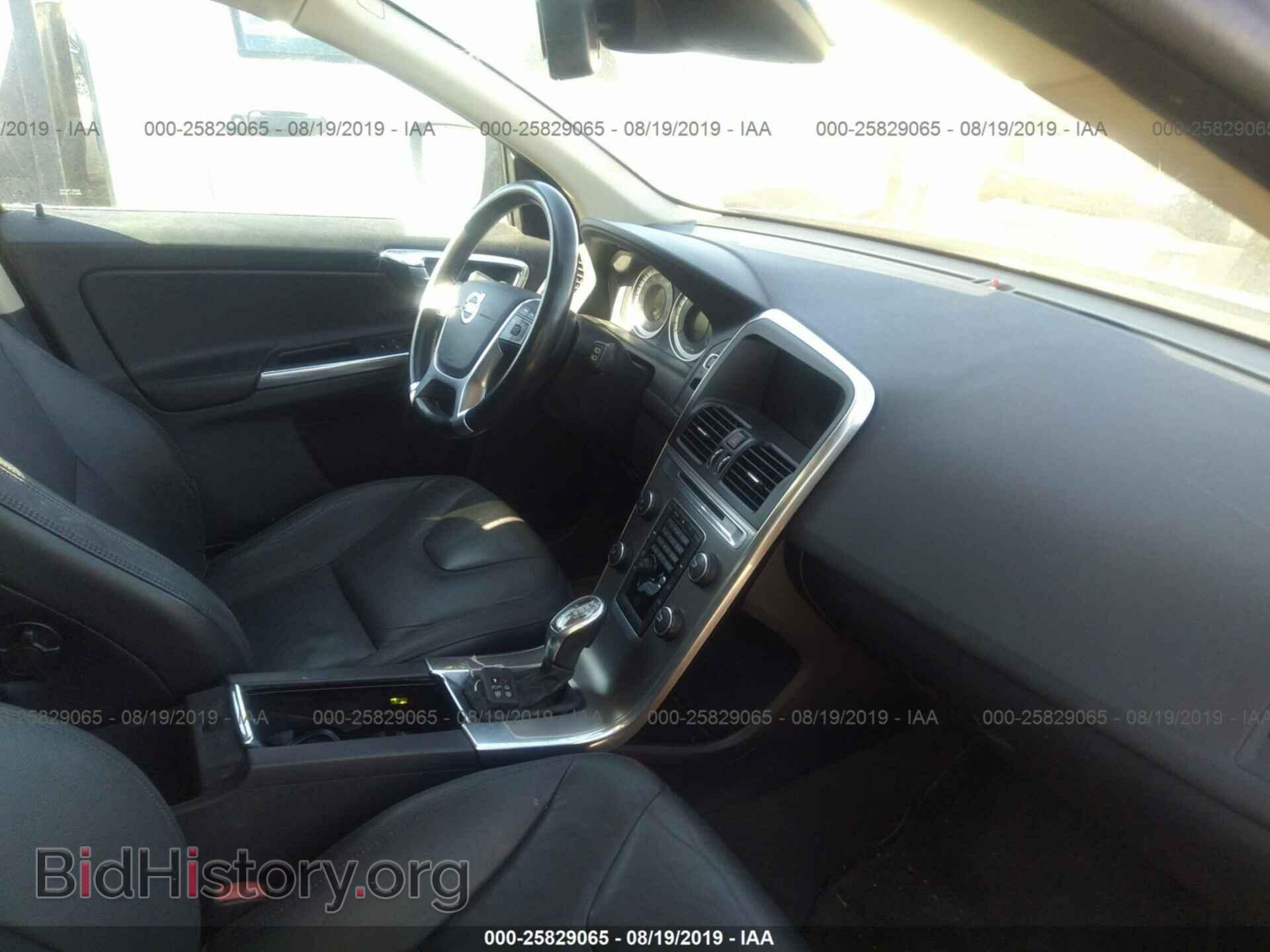 2013 VOLVO XC60 - VIN: YV4940DL7D2411516 - Фото 5