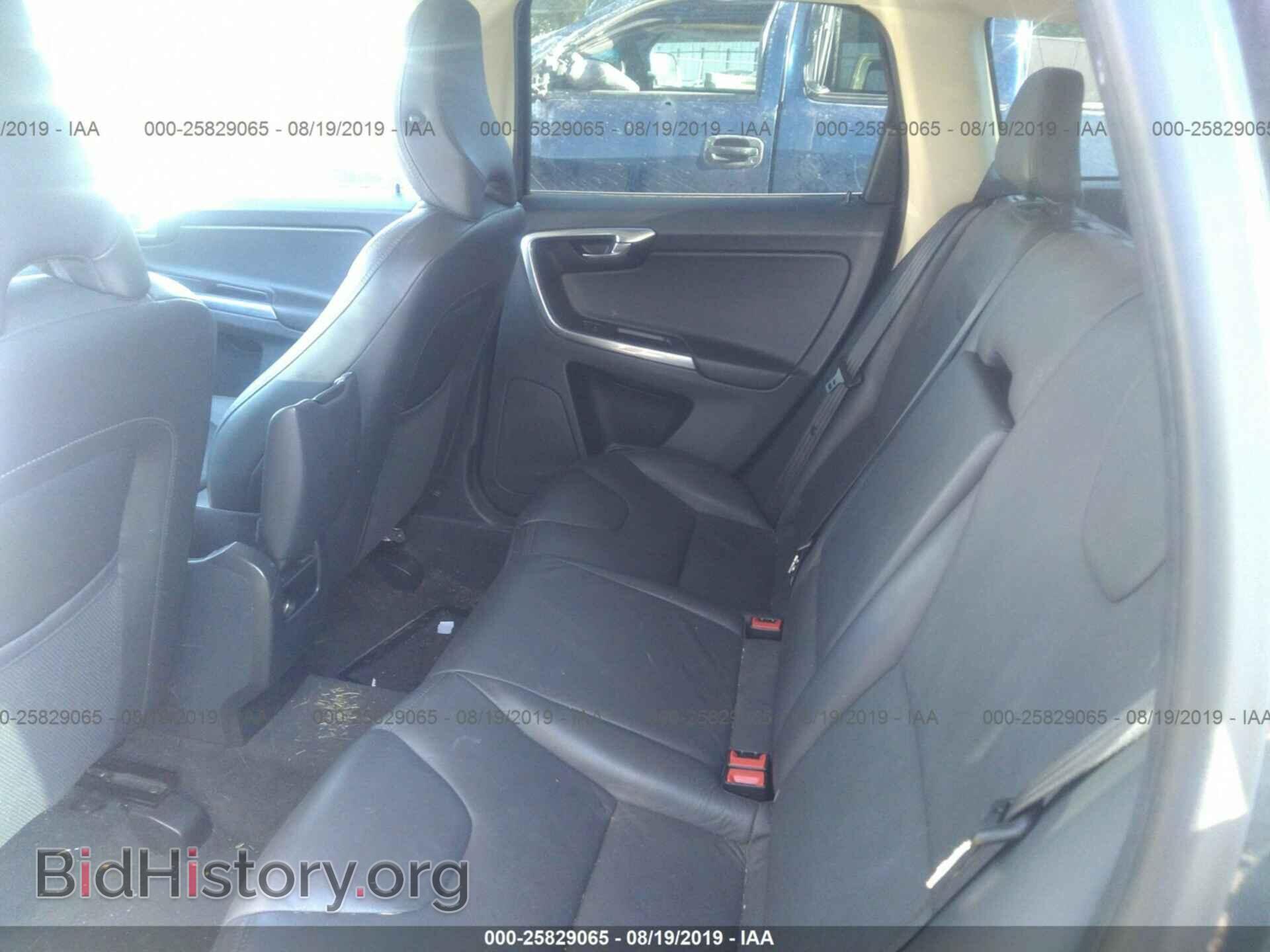 2013 VOLVO XC60 - VIN: YV4940DL7D2411516 - Фото 8