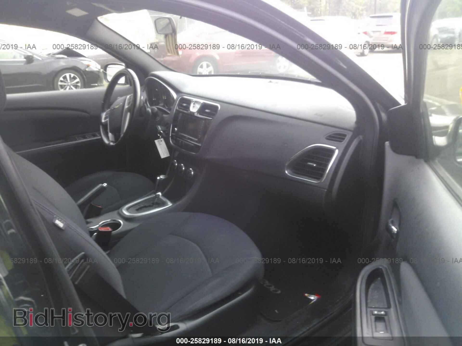 2012 CHRYSLER 200 - VIN: 1C3CCBBB4CN241537 - Фото 5