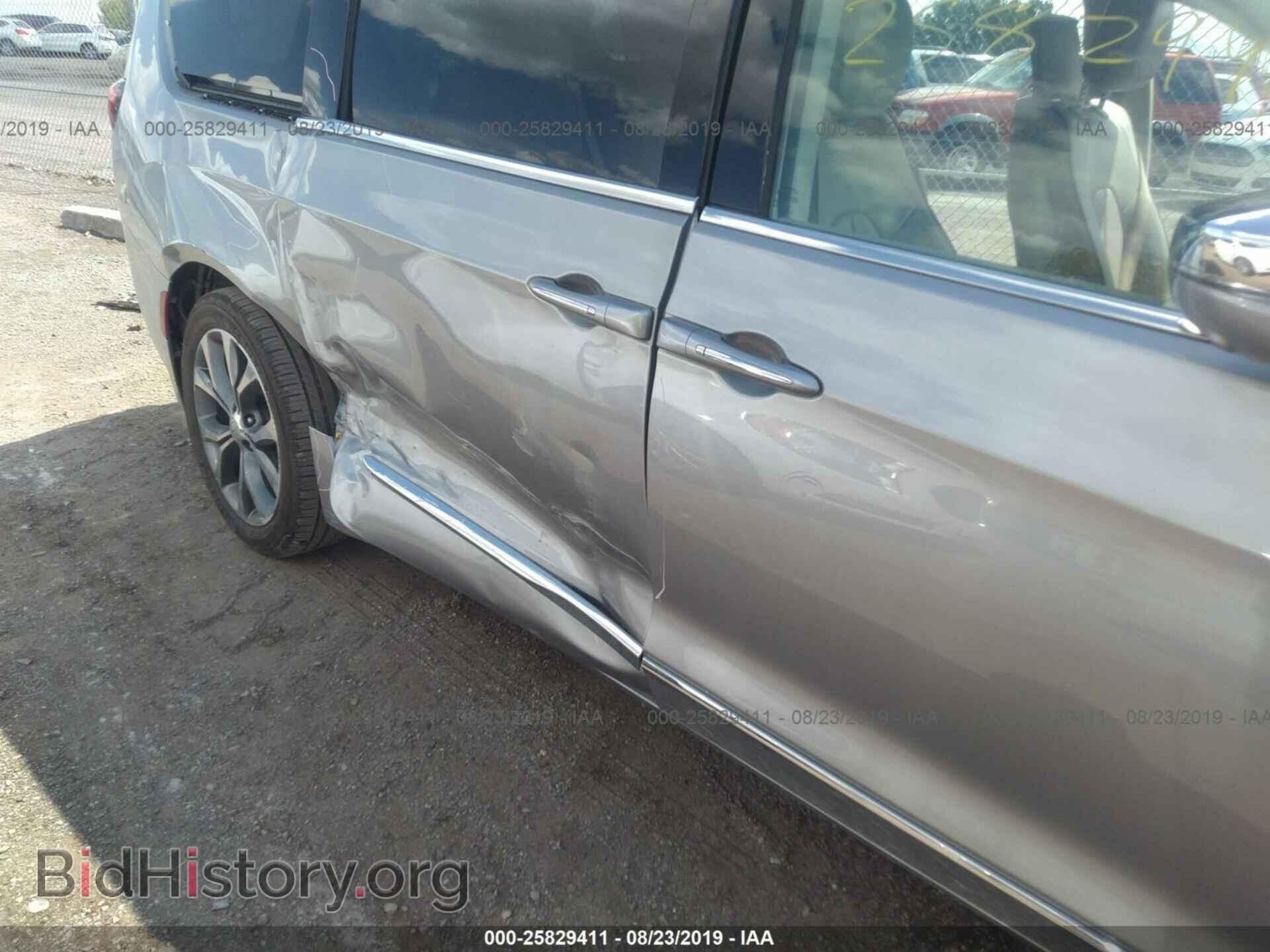 2017 CHRYSLER PACIFICA - VIN: 2C4RC1GGXHR620248 - Фото 6