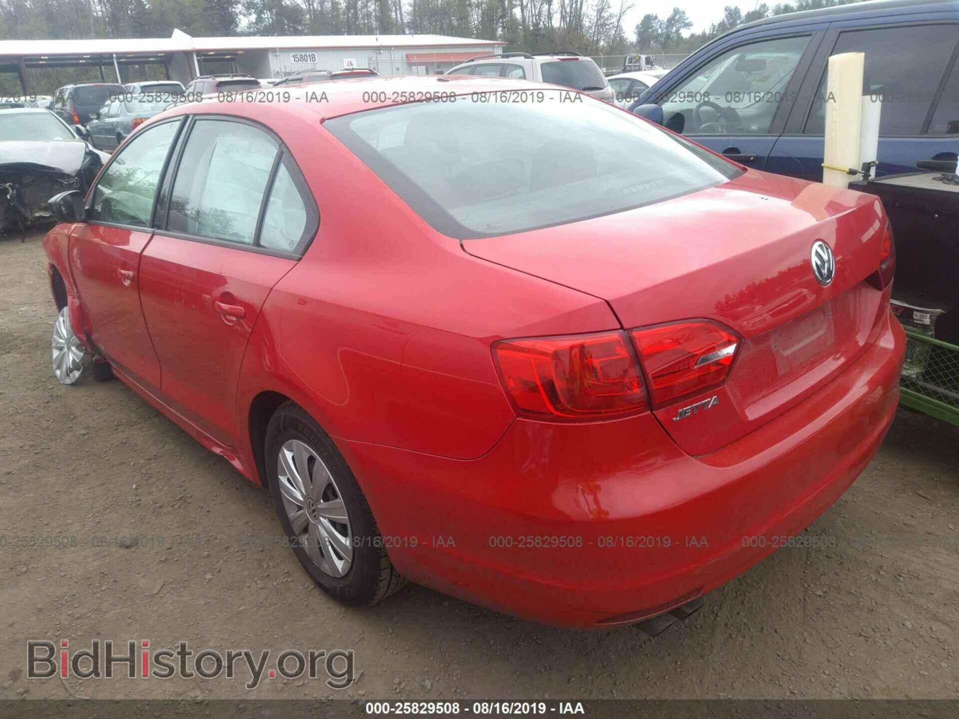 2014 VOLKSWAGEN JETTA - VIN: 3VW2K7AJ6EM329001 - Photo 3