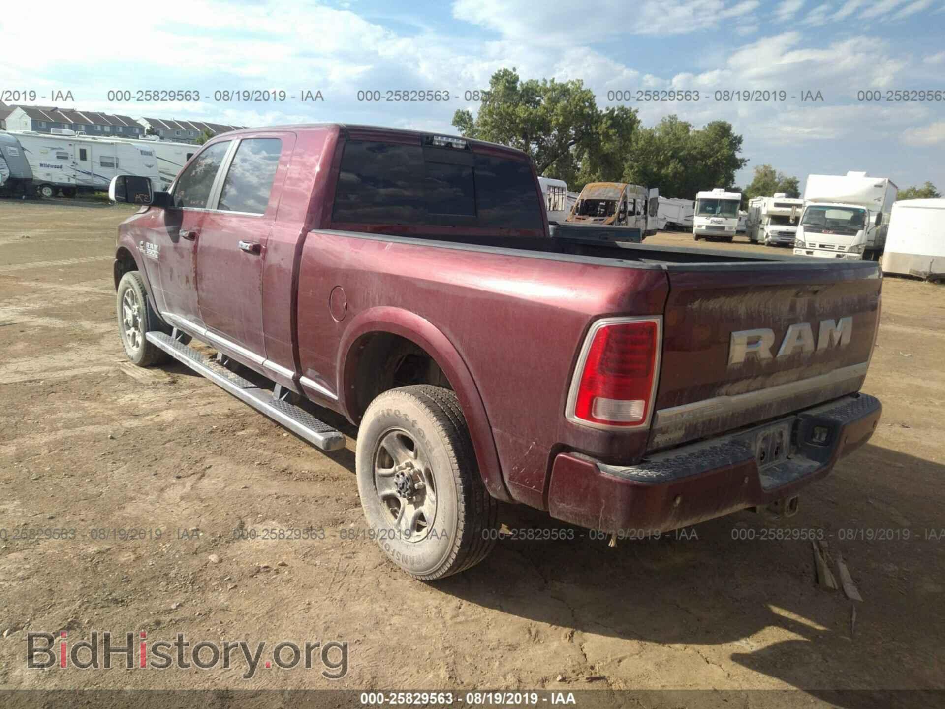 2017 RAM 3500 - VIN: 3C63R3NLXHG527288 - Фото 3
