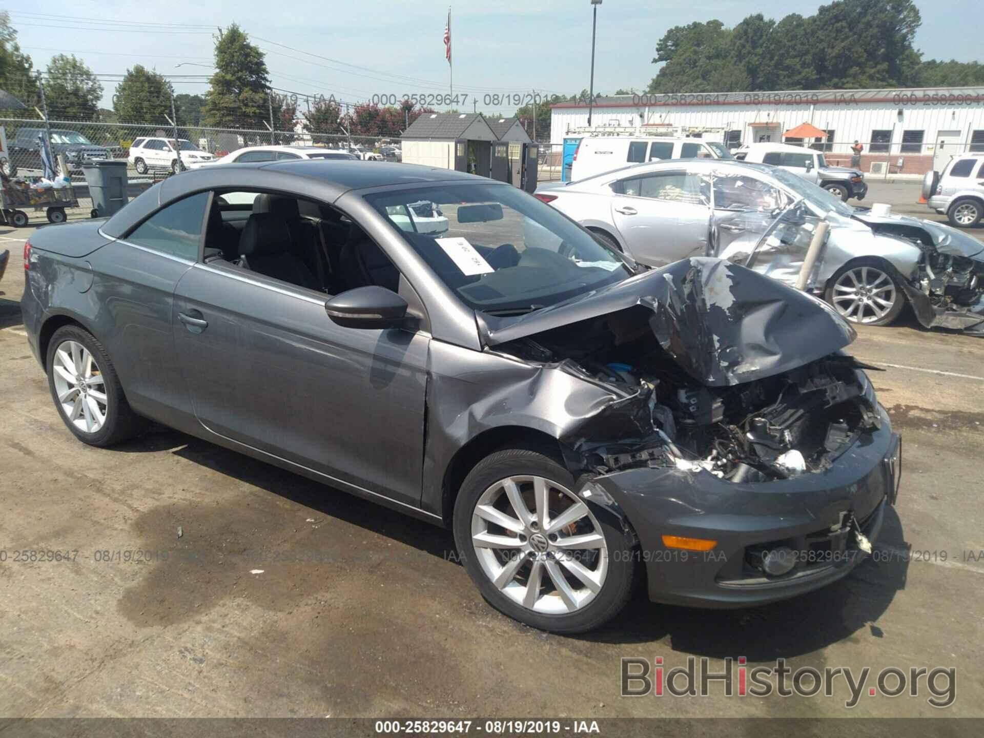 Photo WVWBW7AH5CV018652 - VOLKSWAGEN EOS 2012