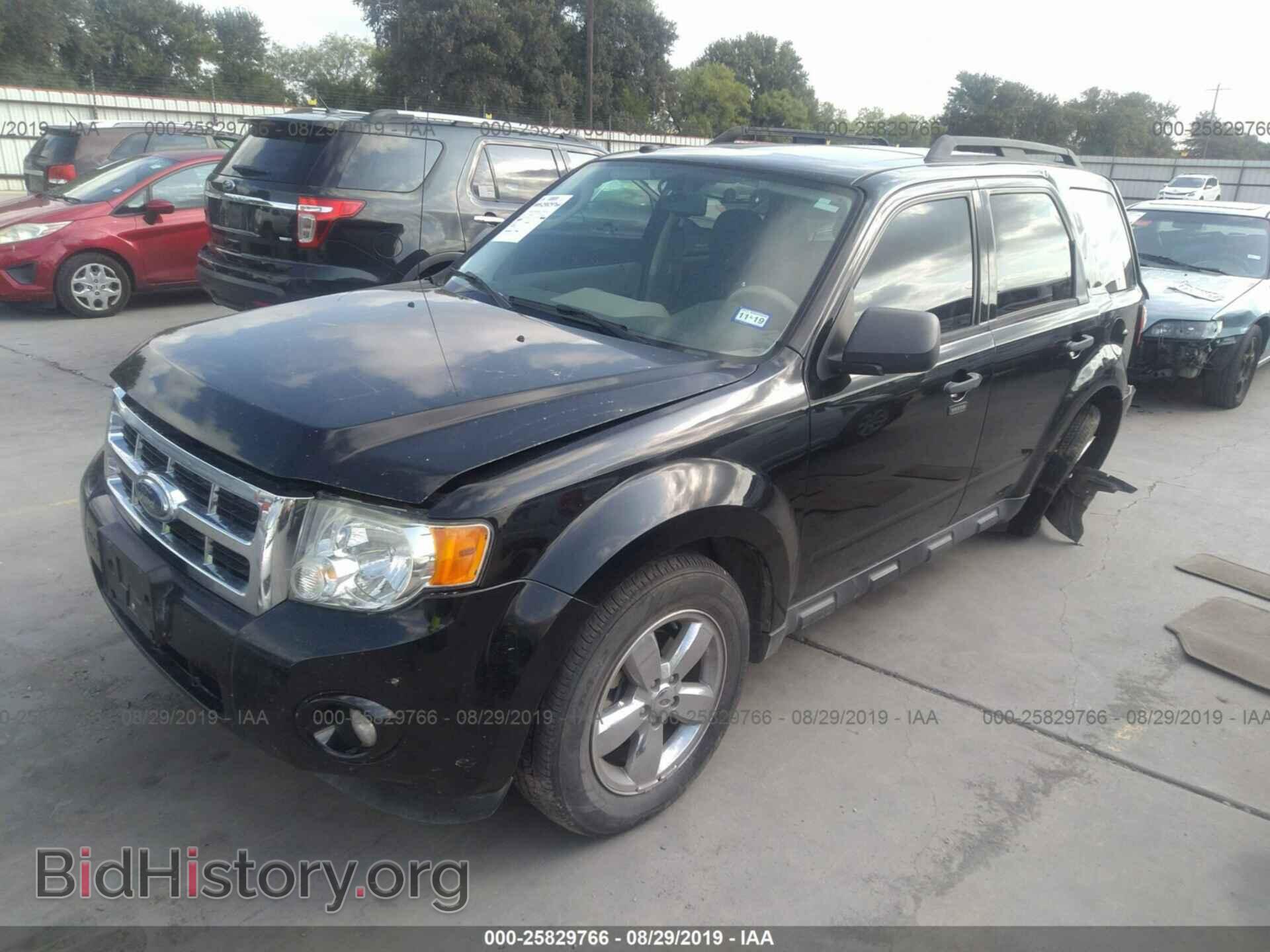 2009 FORD ESCAPE - VIN: 1FMCU93G39KA58826 - Фото 2